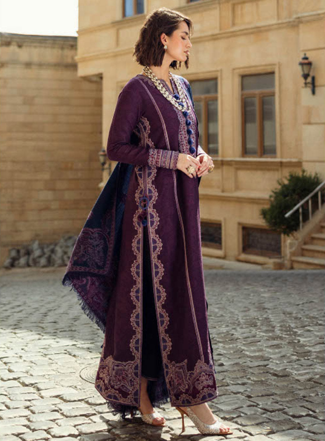 Mushq Broadway Embroidered Jacquard 3 Piece Unstitched Suit MQ24BW ENDLESS PASSION Mushq Broadway Embroidered Jacquard 3 Piece Unstitched Suit MQ24BW ENDLESS PASSION