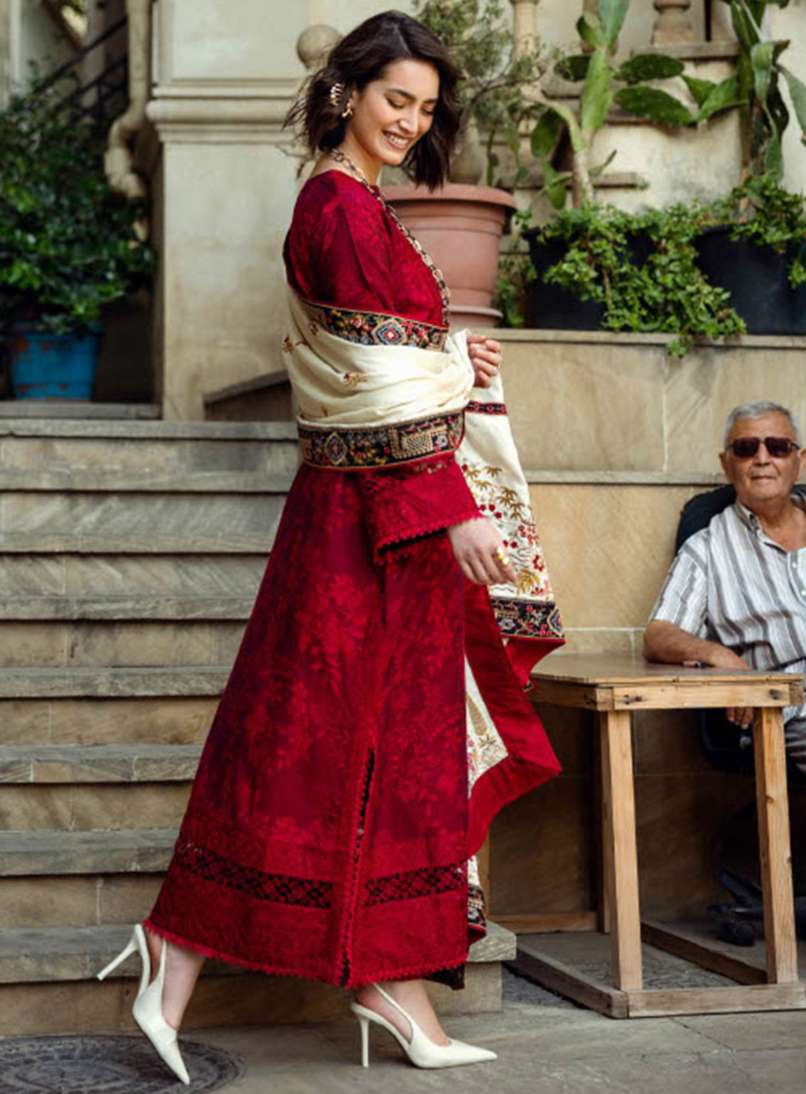 Mushq Broadway Embroidered Jacquard 3 Piece Unstitched Suit MQ24BW FLYING KISS Mushq Broadway Embroidered Jacquard 3 Piece Unstitched Suit MQ24BW FLYING KISS