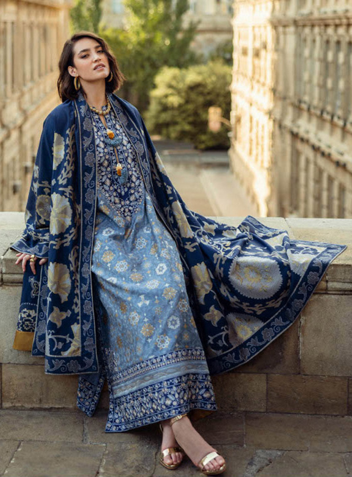 Mushq Broadway Embroidered Jacquard 3 Piece Unstitched Suit MQ24BW TENDER GLANCE Mushq Broadway Embroidered Jacquard 3 Piece Unstitched Suit MQ24BW TENDER GLANCE