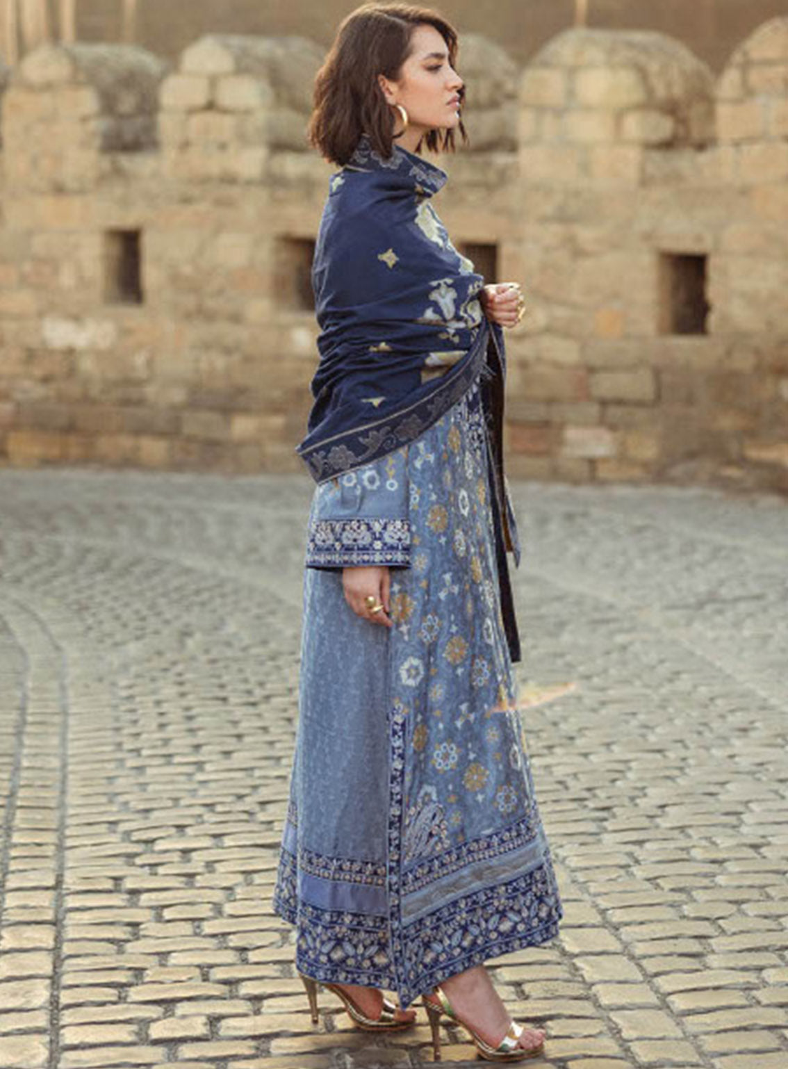 Mushq Broadway Embroidered Jacquard 3 Piece Unstitched Suit MQ24BW TENDER GLANCE Mushq Broadway Embroidered Jacquard 3 Piece Unstitched Suit MQ24BW TENDER GLANCE