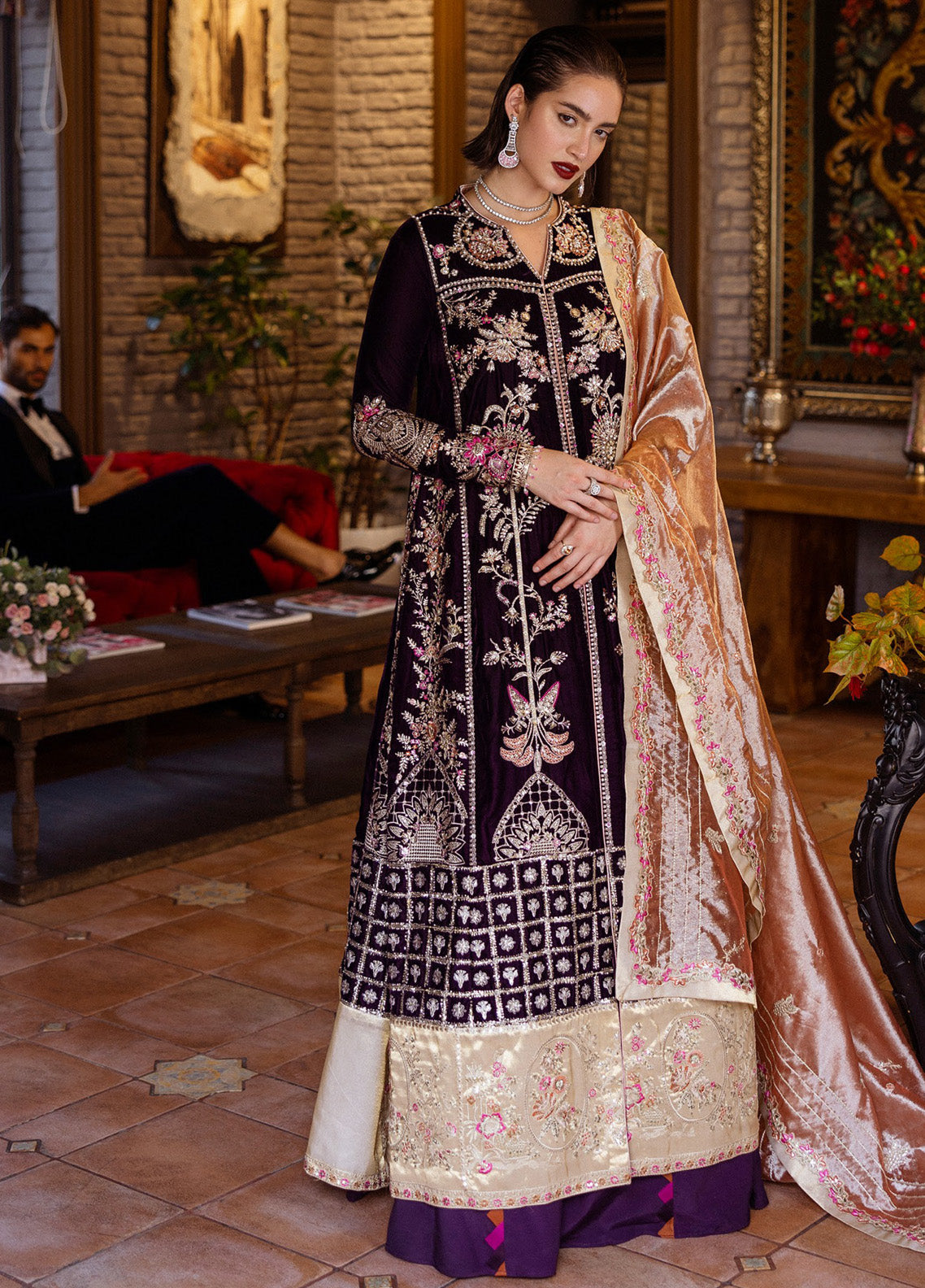 Mushq Deja Vu Embroidered Velvet 3 Piece Unstitched Suit MQ24DUV D-05 CHASING REFLECTIONS Mushq Deja Vu Embroidered Velvet 3 Piece Unstitched Suit MQ24DUV D-05 CHASING REFLECTIONS