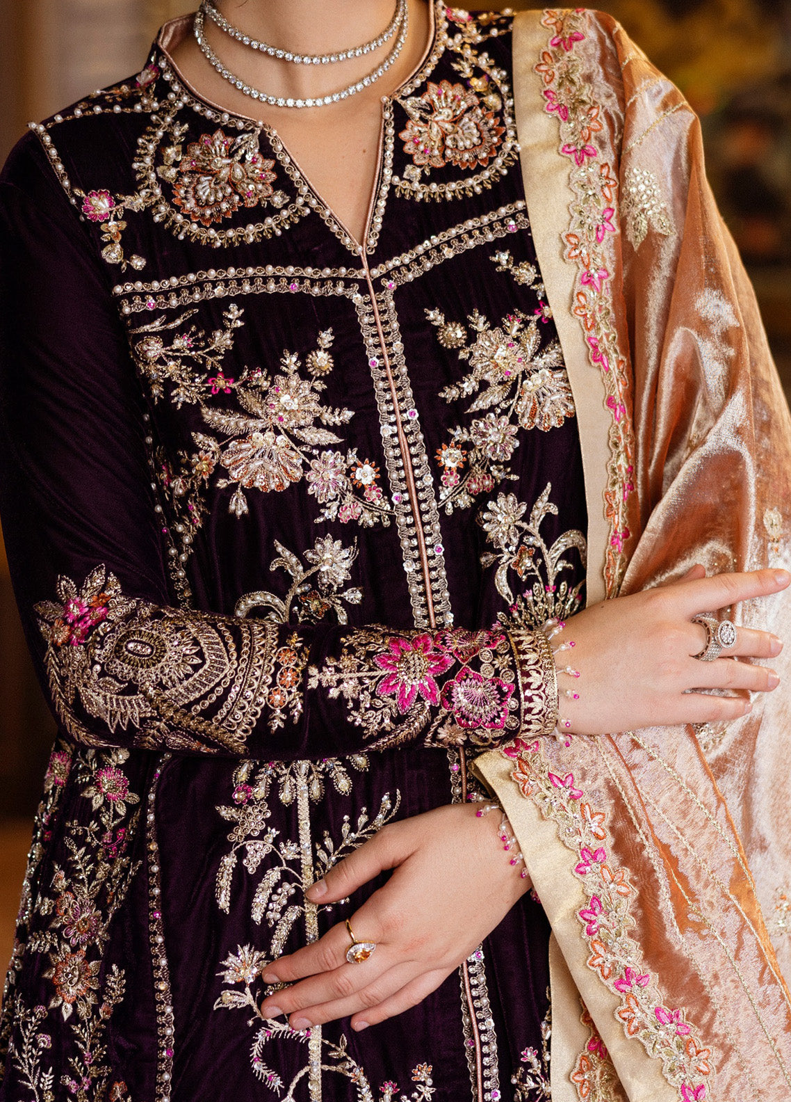 Mushq Deja Vu Embroidered Velvet 3 Piece Unstitched Suit MQ24DUV D-05 CHASING REFLECTIONS Mushq Deja Vu Embroidered Velvet 3 Piece Unstitched Suit MQ24DUV D-05 CHASING REFLECTIONS