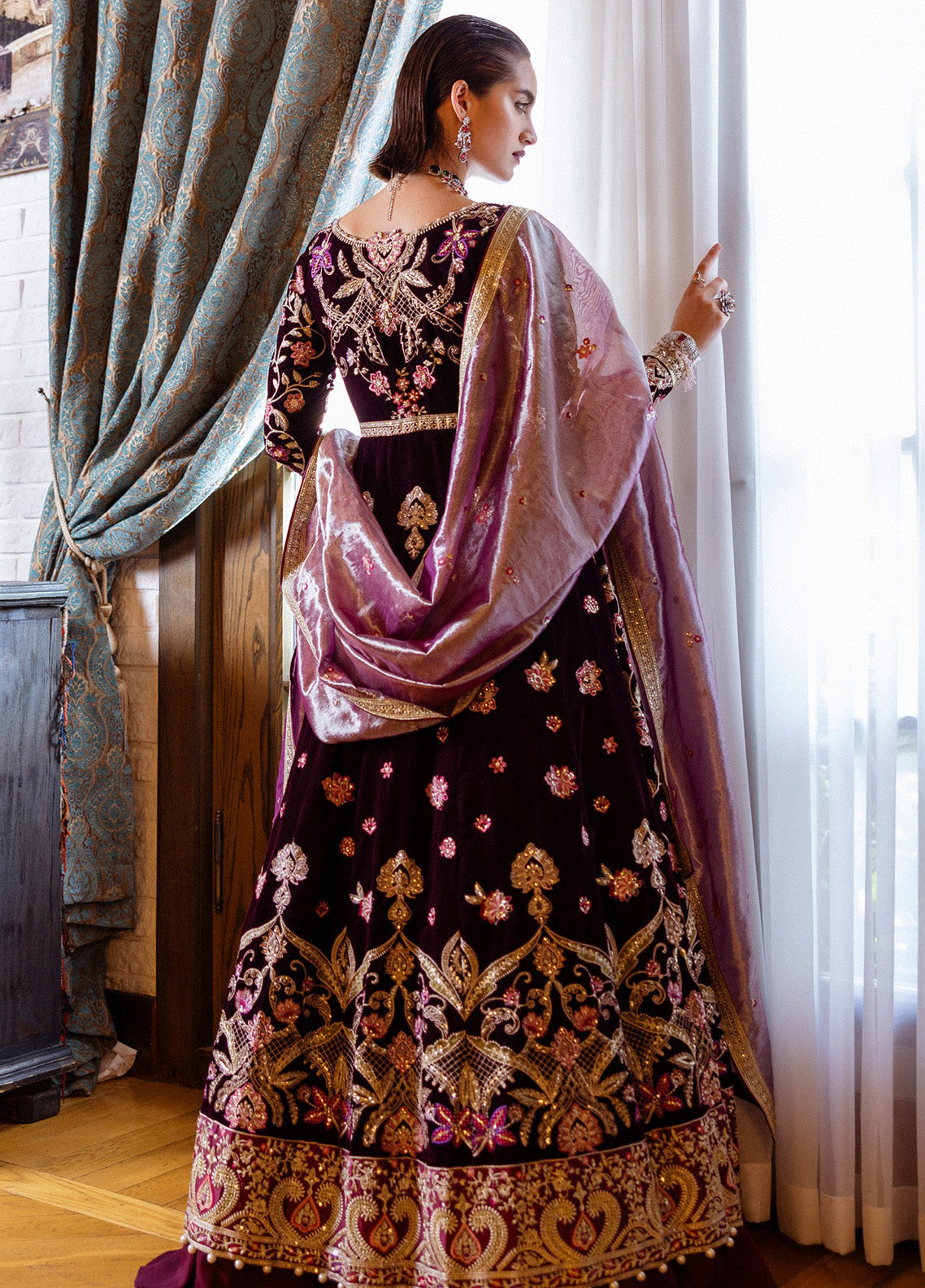 Mushq Deja Vu Embroidered Velvet 3 Piece Unstitched Suit MQ24DUV D-07 LOST IN TIME Mushq Deja Vu Embroidered Velvet 3 Piece Unstitched Suit MQ24DUV D-07 LOST IN TIME