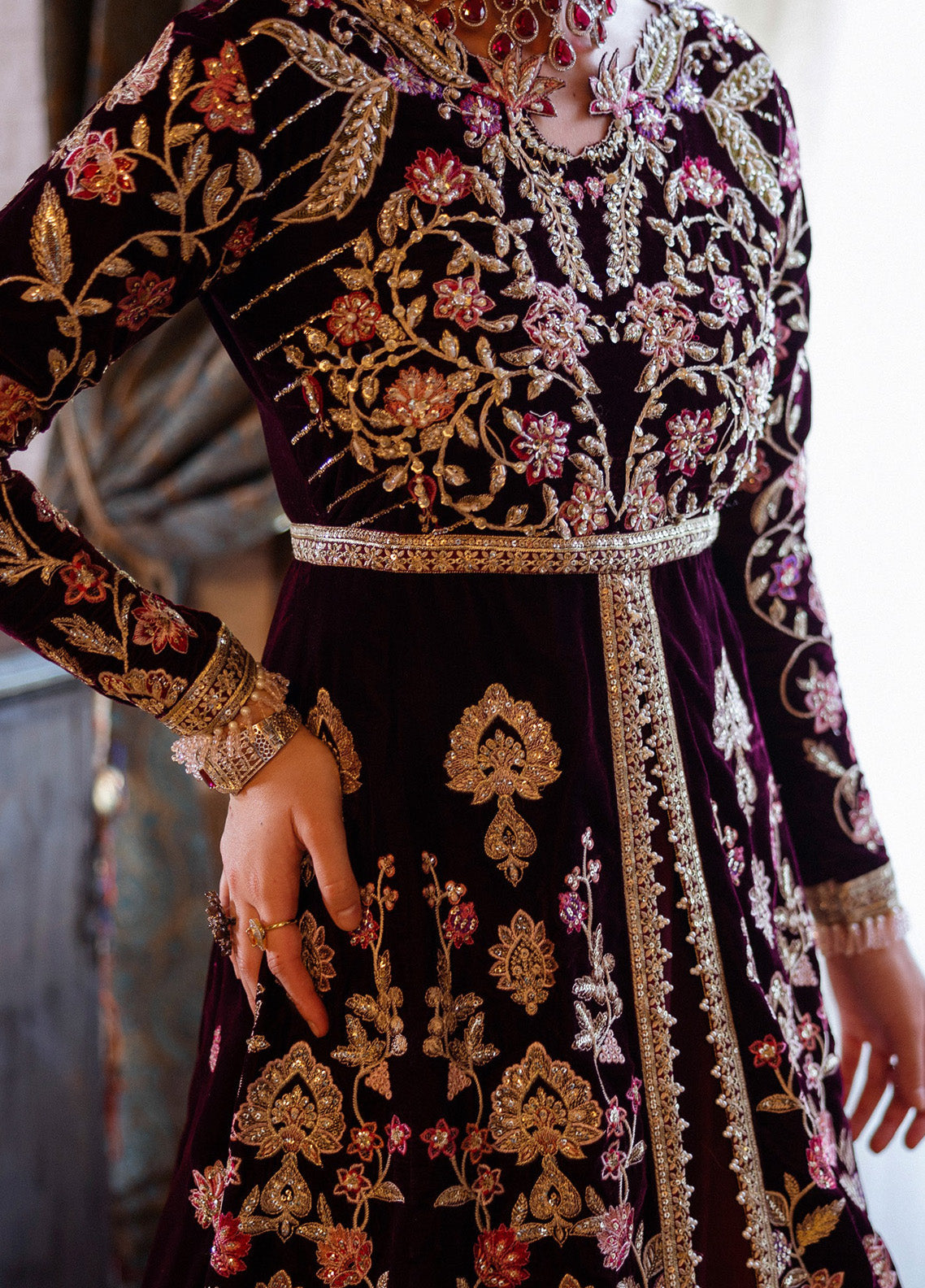 Mushq Deja Vu Embroidered Velvet 3 Piece Unstitched Suit MQ24DUV D-07 LOST IN TIME Mushq Deja Vu Embroidered Velvet 3 Piece Unstitched Suit MQ24DUV D-07 LOST IN TIME