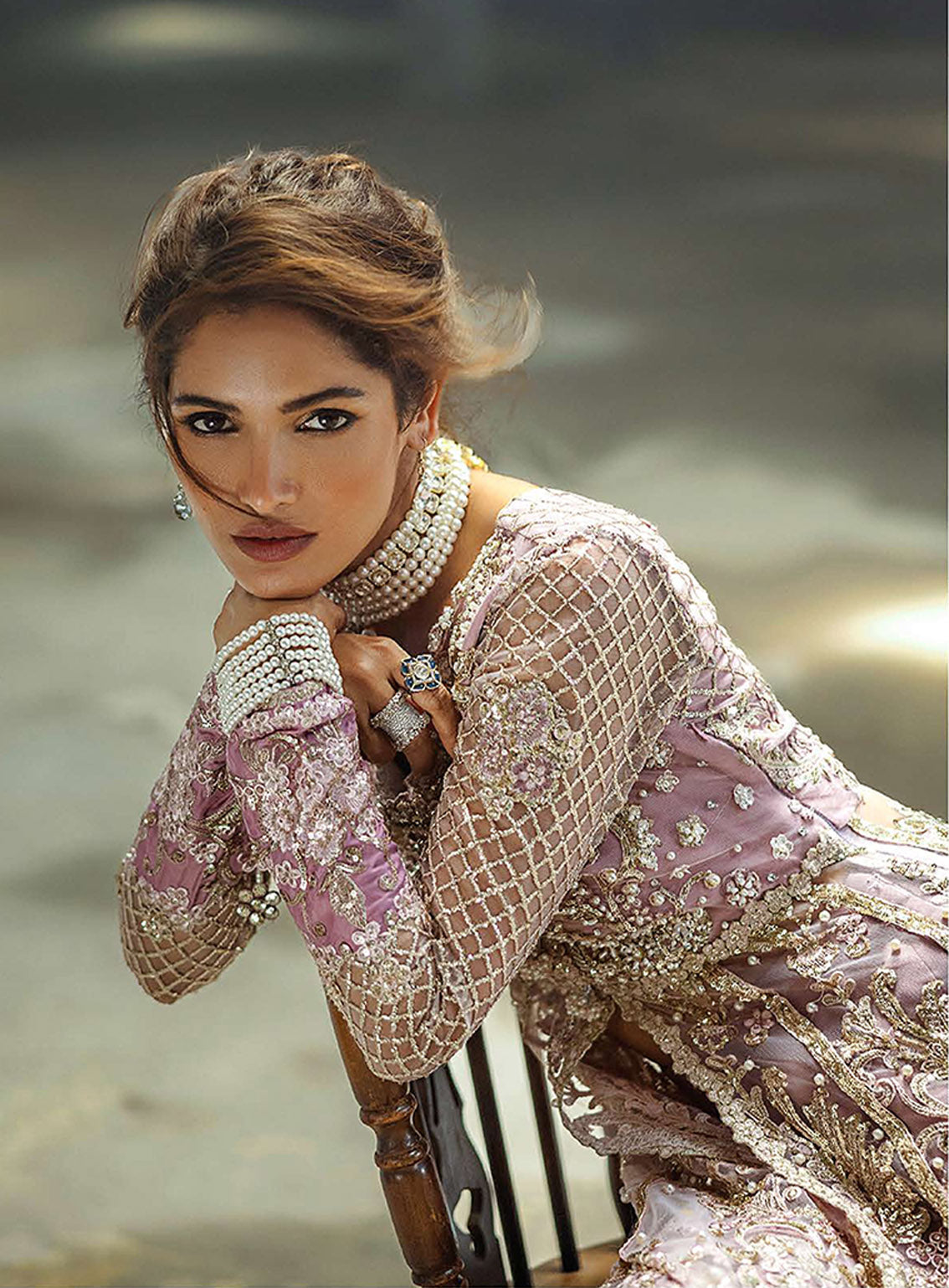 Mushq Stardust Exclusive Wedding Embroidered Net 3 Piece Unstitched Suit MQ24SW D-05 SPOTLIGHT DREAMER Mushq Stardust Exclusive Wedding Embroidered Net 3 Piece Unstitched Suit MQ24SW D-05 SPOTLIGHT DREAMER