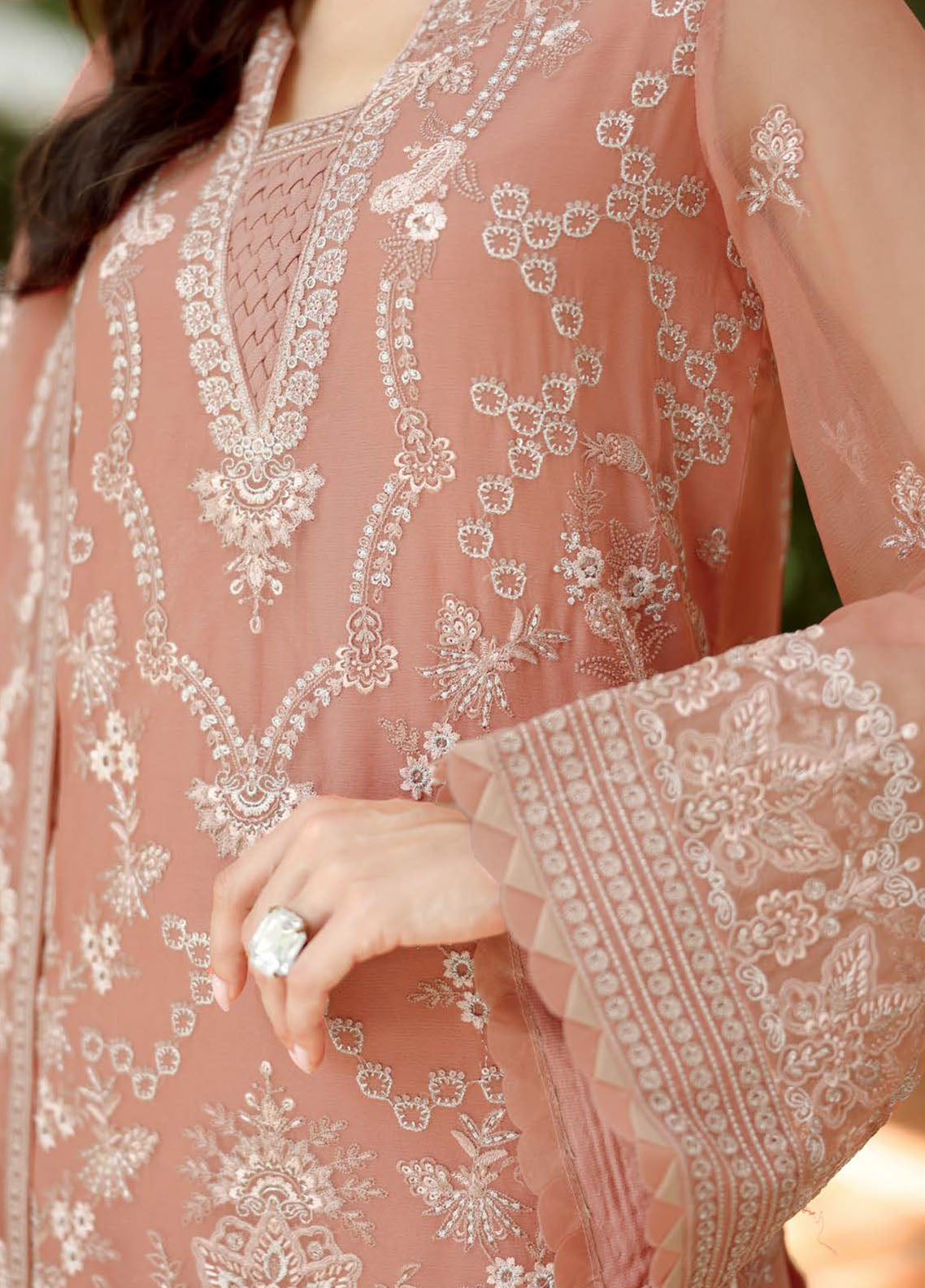 Naayab By Flossie Kuch Khas Embroidered Chiffon 3 Piece Unstitched Suit FL25NV1 D-K-102 Naayab By Flossie Kuch Khas Embroidered Chiffon 3 Piece Unstitched Suit FL25NV1 D-K-102