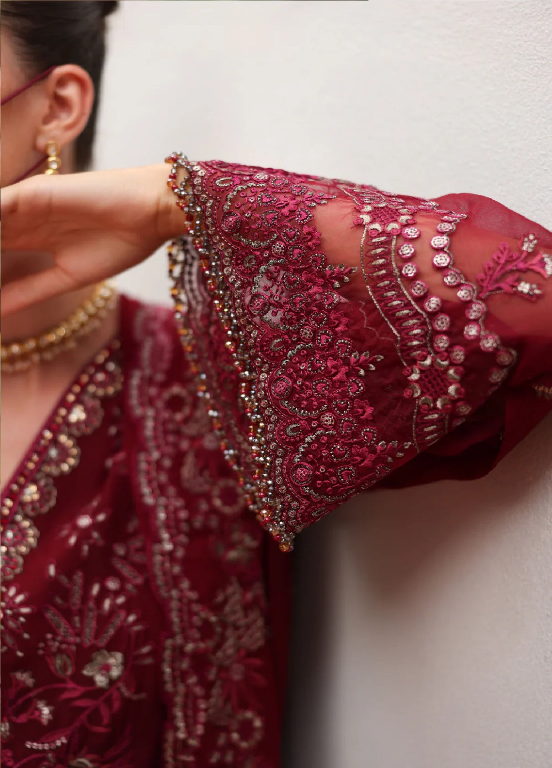 Naayab By Flossie Kuch Khas Embroidered Chiffon 3 Piece Unstitched Suit FL25NV1 D-K-105 Naayab By Flossie Kuch Khas Embroidered Chiffon 3 Piece Unstitched Suit FL25NV1 D-K-105