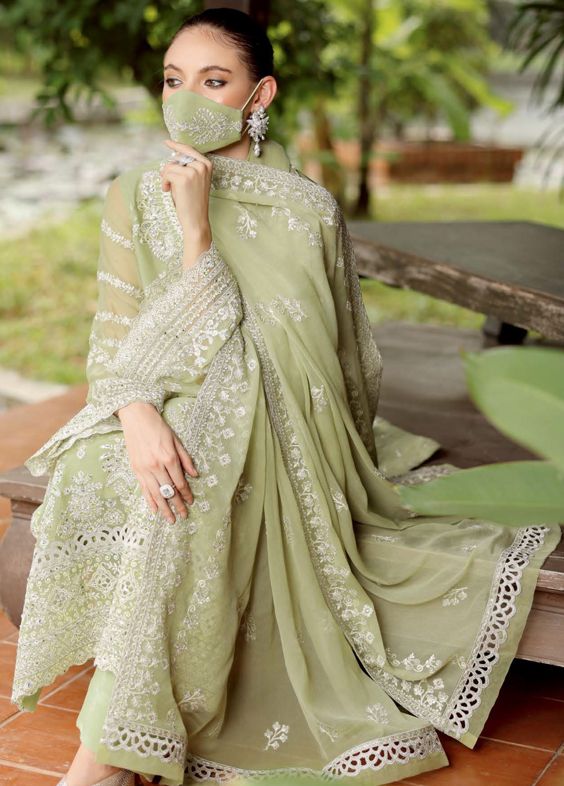 Naayab By Flossie Kuch Khas Embroidered Chiffon 3 Piece Unstitched Suit FL25NV1 D-K-107 Naayab By Flossie Kuch Khas Embroidered Chiffon 3 Piece Unstitched Suit FL25NV1 D-K-107