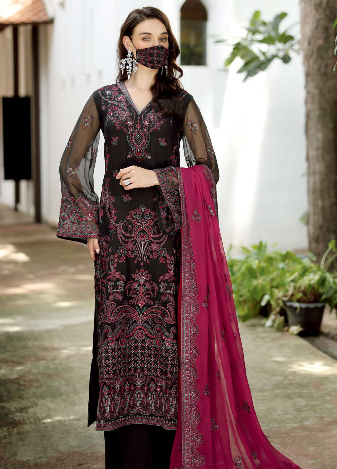 Naayab By Flossie Kuch Khas Embroidered Chiffon 3 Piece Unstitched Suit FL25NV1 D-K-110 Naayab By Flossie Kuch Khas Embroidered Chiffon 3 Piece Unstitched Suit FL25NV1 D-K-110