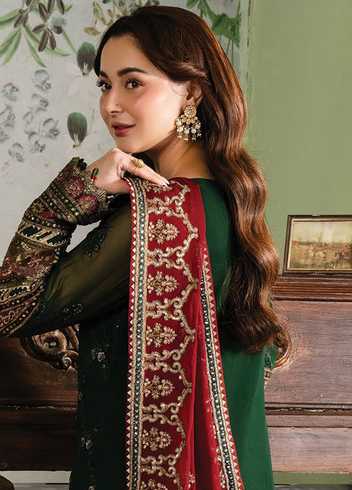Naina By Imrozia Premium Embroidered Chiffon 3 Piece Unstitched Suit IMP24N I-194 NAFAY Naina By Imrozia Premium Embroidered Chiffon 3 Piece Unstitched Suit IMP24N I-194 NAFAY