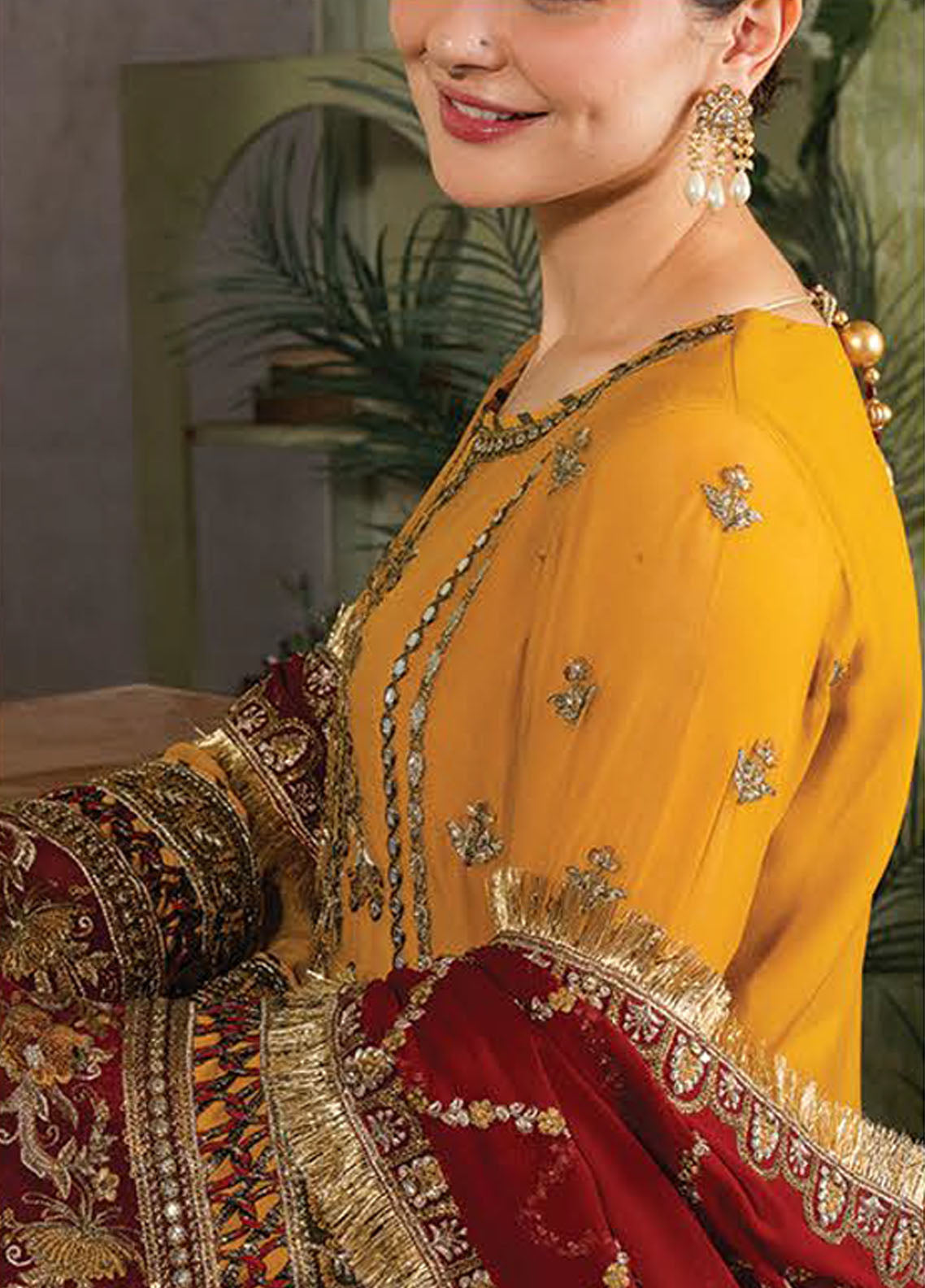 Naina By Imrozia Premium Embroidered Chiffon 3 Piece Unstitched Suit IMP24N I-196 NAAZ Naina By Imrozia Premium Embroidered Chiffon 3 Piece Unstitched Suit IMP24N I-196 NAAZ