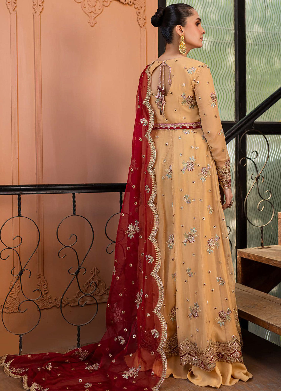 Naira By Roheenaz Embroidered Chiffon 4 Piece Unstitched Suit RNZ24N RNZ-07 AYLIN Naira By Roheenaz Embroidered Chiffon 4 Piece Unstitched Suit RNZ24N RNZ-07 AYLIN