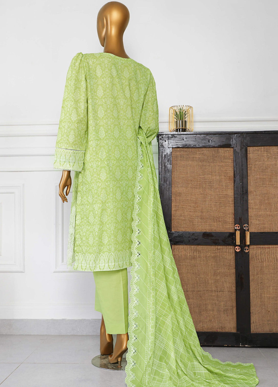 Nakshkari By HZ Textile Embroidered lawn 3 Piece Unstitched Suit HZ25NE NKE-961 Nakshkari By HZ Textile Embroidered lawn 3 Piece Unstitched Suit HZ25NE NKE-961