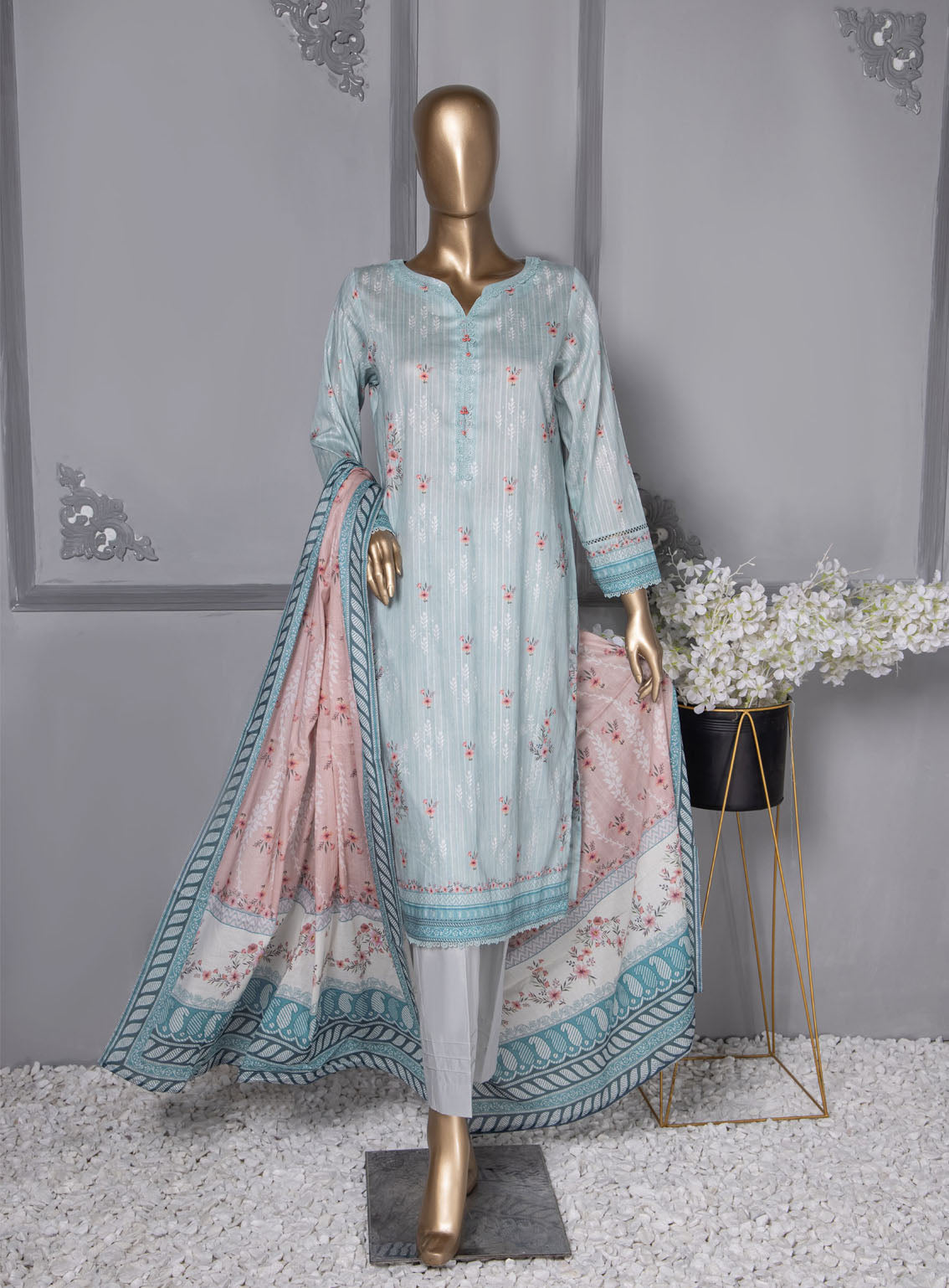 Nayab By HZ Textile Digital Printed Doriya Lawn 3 Piece Unstitched Suit HZ24NDV2 NPD-06 Nayab By HZ Textile Digital Printed Doriya Lawn 3 Piece Unstitched Suit HZ24NDV2 NPD-06