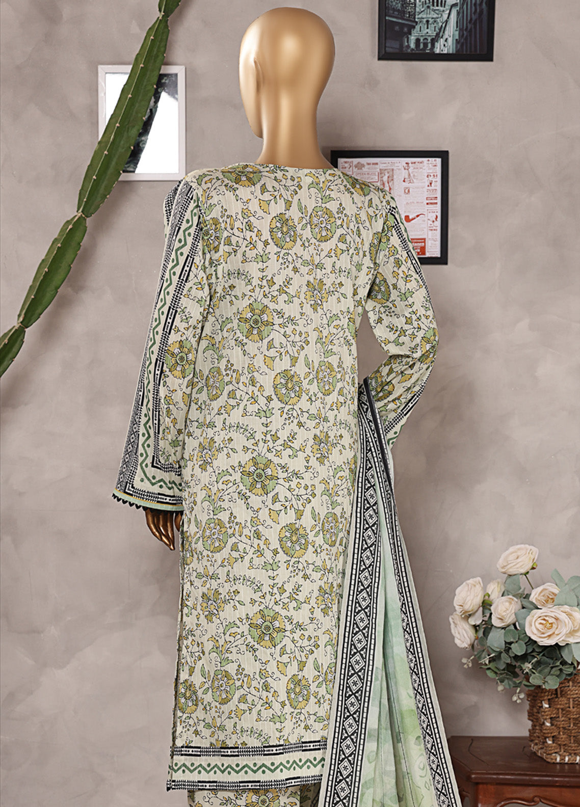 Nayab By HZ Textile Digital Printed Lawn 3 Piece Unstitched Suit HZ25NV2 NPD-05 Nayab By HZ Textile Digital Printed Lawn 3 Piece Unstitched Suit HZ25NV2 NPD-05