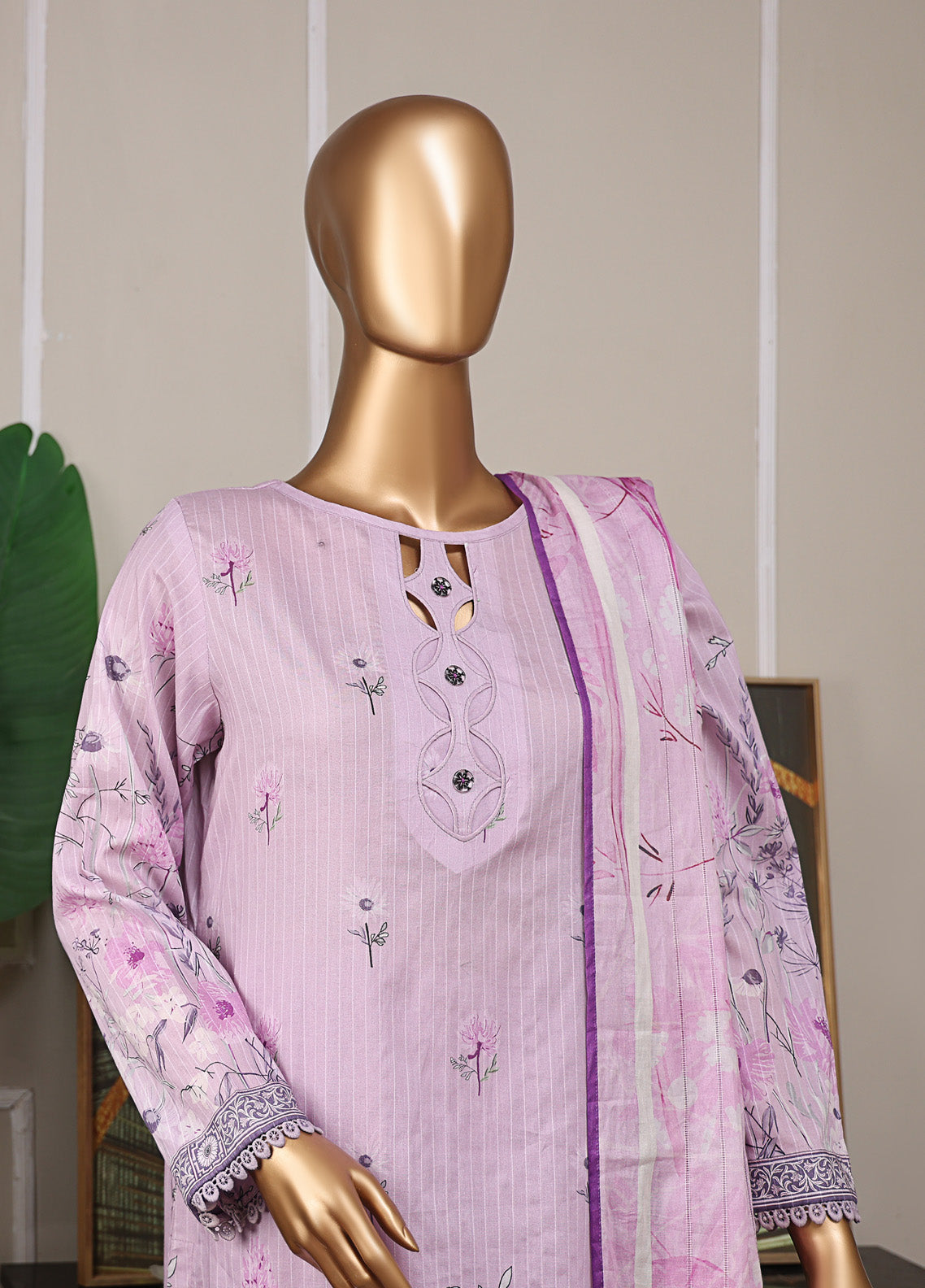 Nayab By HZ Textile Digital Printed Lawn 3 Piece Unstitched Suit HZ25NV2 NPD-08 Nayab By HZ Textile Digital Printed Lawn 3 Piece Unstitched Suit HZ25NV2 NPD-08