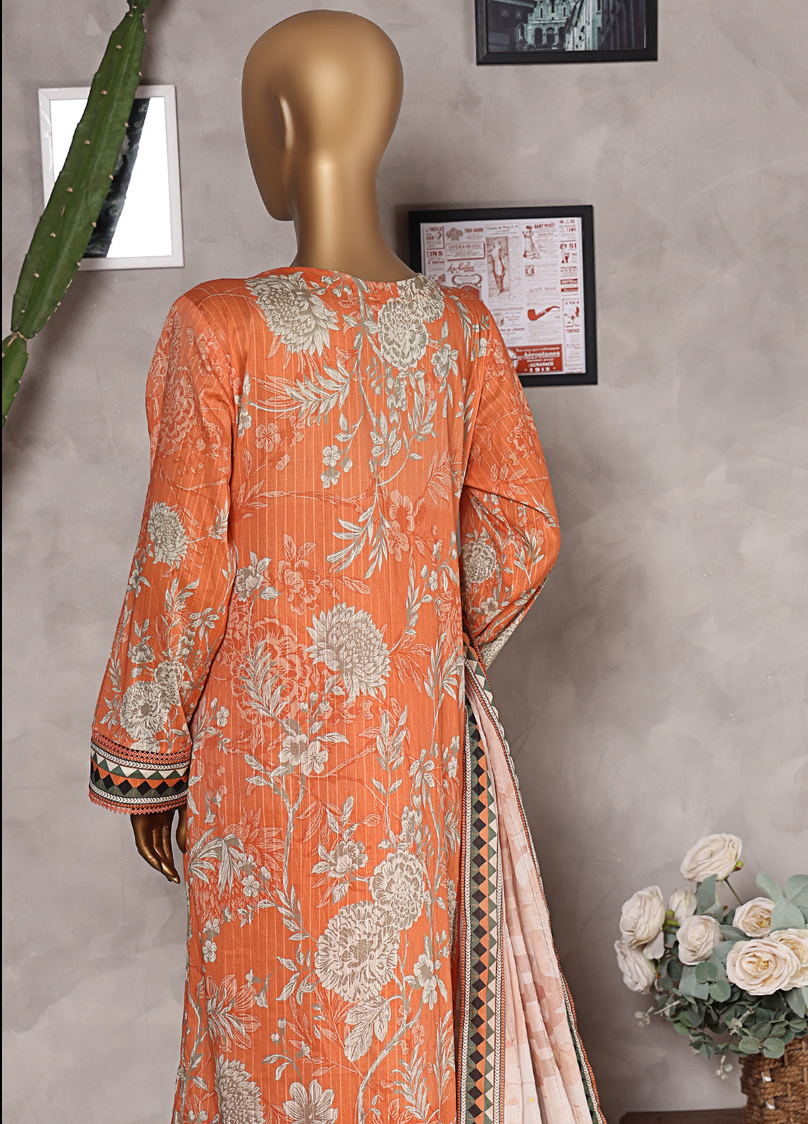 Nayab By HZ Textile Digital Printed Lawn 3 Piece Unstitched Suit HZ25NV2 NPD-09 Nayab By HZ Textile Digital Printed Lawn 3 Piece Unstitched Suit HZ25NV2 NPD-09