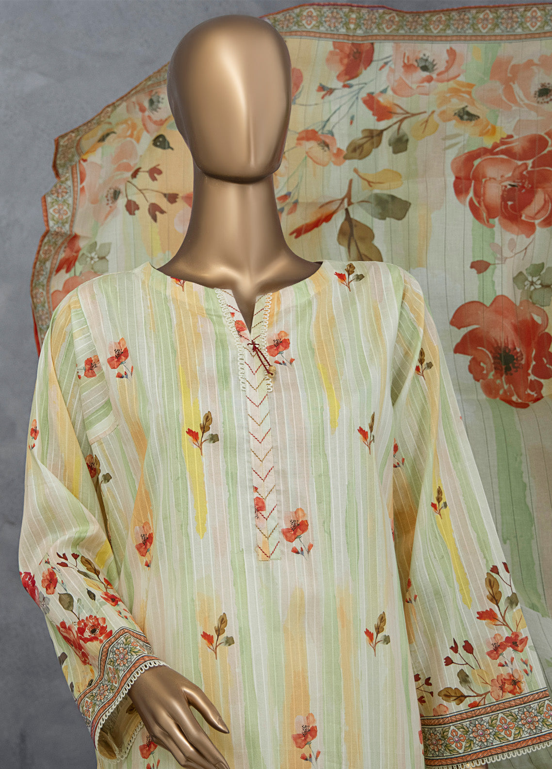 Nayab By HZ Textile Embroidered Lawn 3 Piece Unstitched Suit HZ25NEV3 NPE-03 Nayab By HZ Textile Embroidered Lawn 3 Piece Unstitched Suit HZ25NEV3 NPE-03