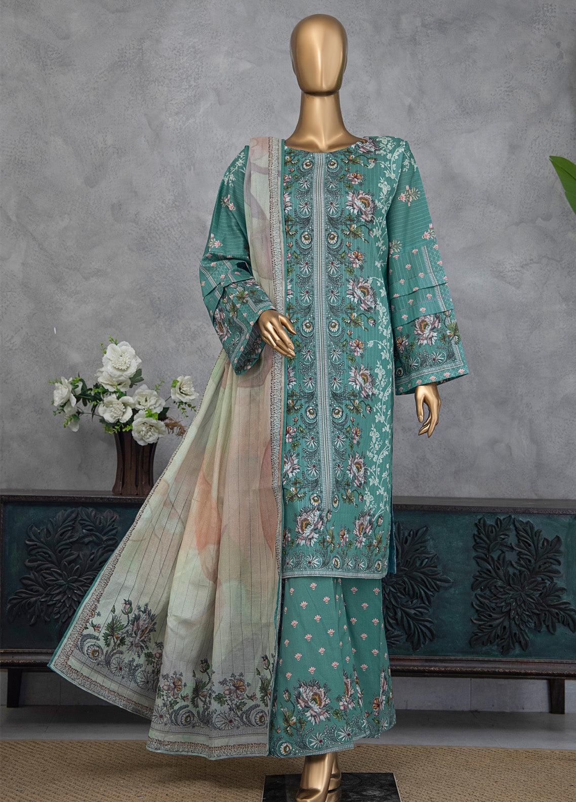 Nayab By HZ Textile Embroidered Lawn 3 Piece Unstitched Suit HZ25NEV3 NPE-05 Nayab By HZ Textile Embroidered Lawn 3 Piece Unstitched Suit HZ25NEV3 NPE-05
