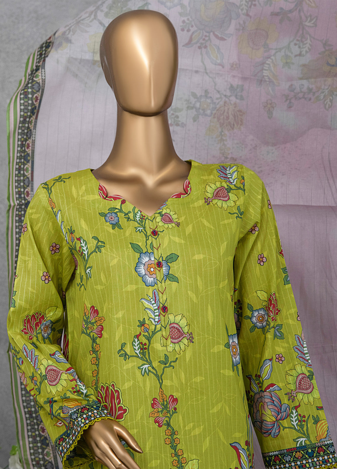 Nayab By HZ Textile Embroidered Lawn 3 Piece Unstitched Suit HZ25NEV3 NPE-06 Nayab By HZ Textile Embroidered Lawn 3 Piece Unstitched Suit HZ25NEV3 NPE-06