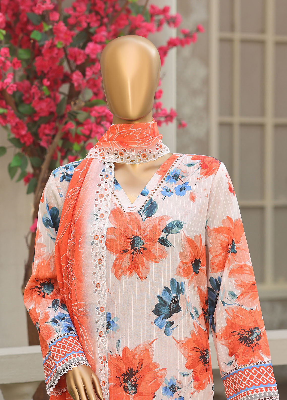 Nayab By HZ Textiles Printkari Embroidered Lawn 3 Piece Unstitched Suit HZ26NPE D-NPE-01 Nayab By HZ Textiles Printkari Embroidered Lawn 3 Piece Unstitched Suit HZ26NPE D-NPE-01