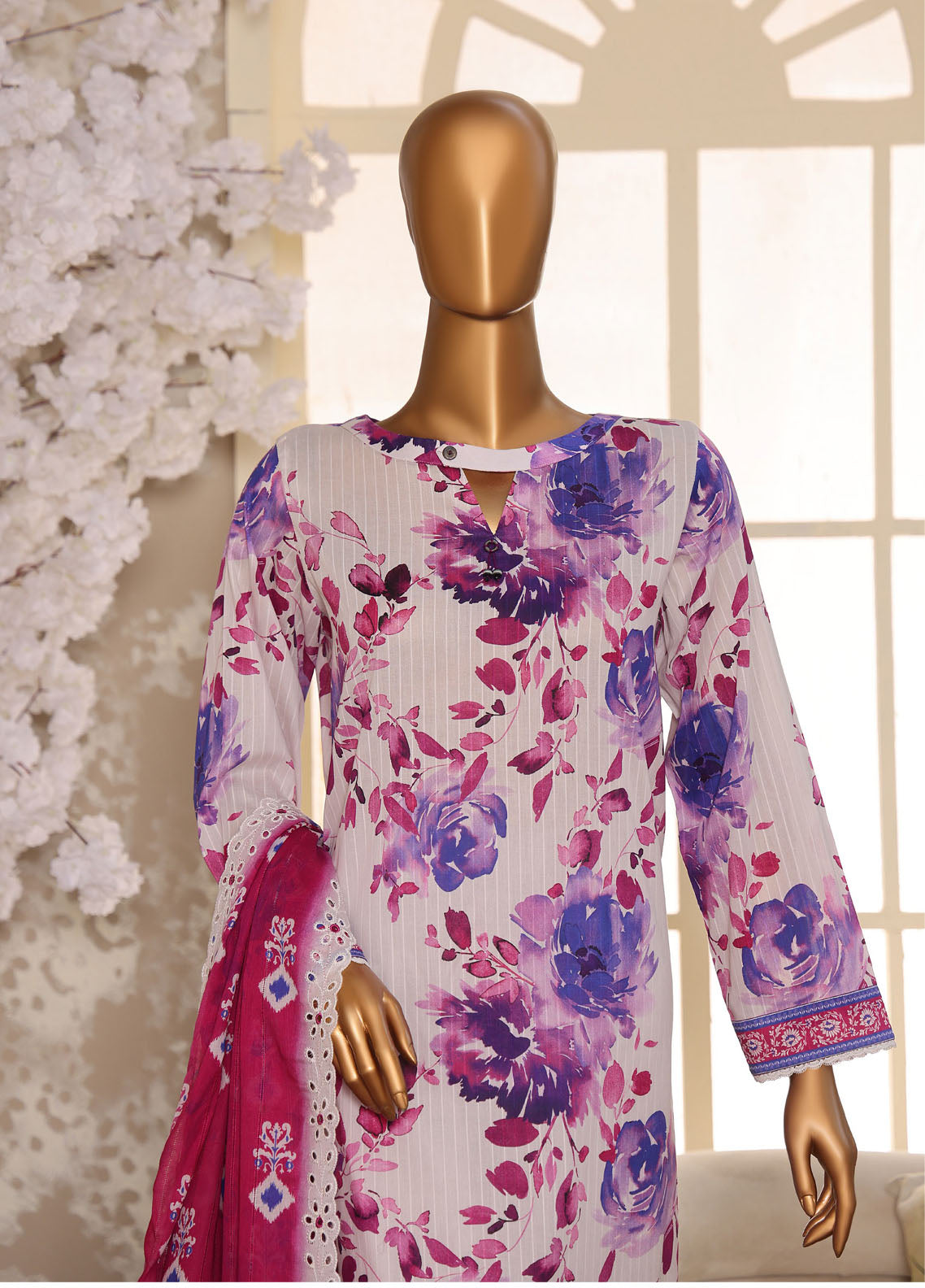 Nayab By HZ Textiles Printkari Embroidered Lawn 3 Piece Unstitched Suit HZ26NPE D-NPE-04 Nayab By HZ Textiles Printkari Embroidered Lawn 3 Piece Unstitched Suit HZ26NPE D-NPE-04