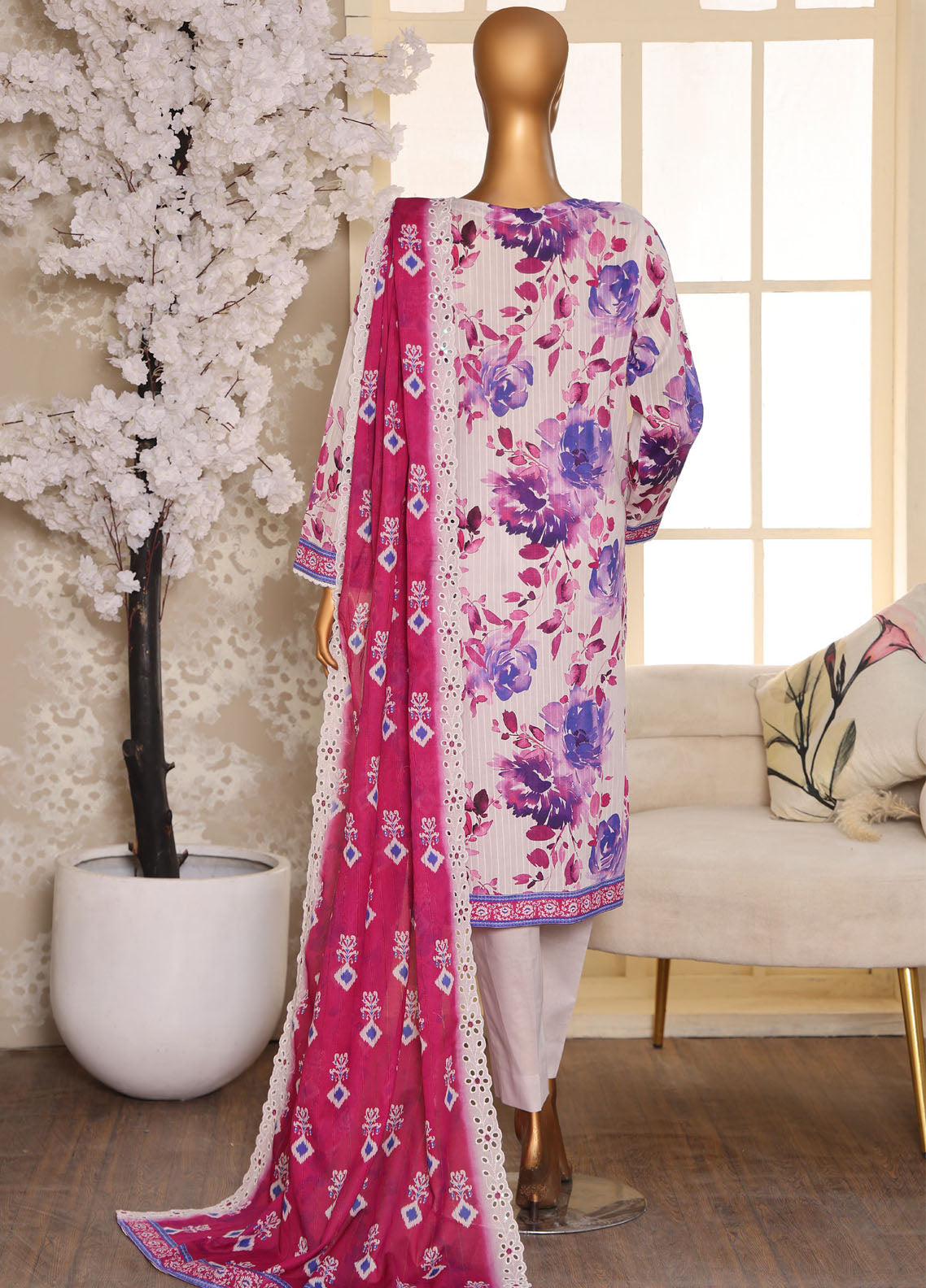 Nayab By HZ Textiles Printkari Embroidered Lawn 3 Piece Unstitched Suit HZ26NPE D-NPE-04 Nayab By HZ Textiles Printkari Embroidered Lawn 3 Piece Unstitched Suit HZ26NPE D-NPE-04