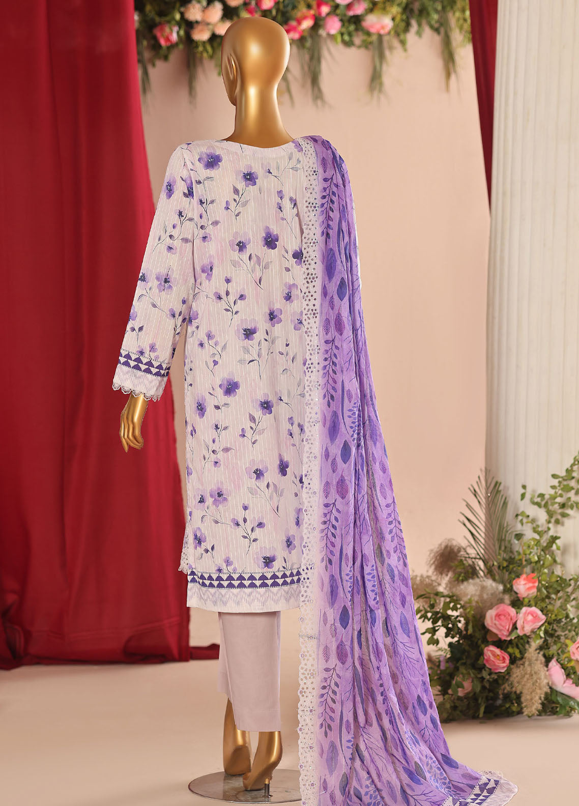 Nayab By HZ Textiles Printkari Embroidered Lawn 3 Piece Unstitched Suit HZ26NPE D-NPE-05 Nayab By HZ Textiles Printkari Embroidered Lawn 3 Piece Unstitched Suit HZ26NPE D-NPE-05