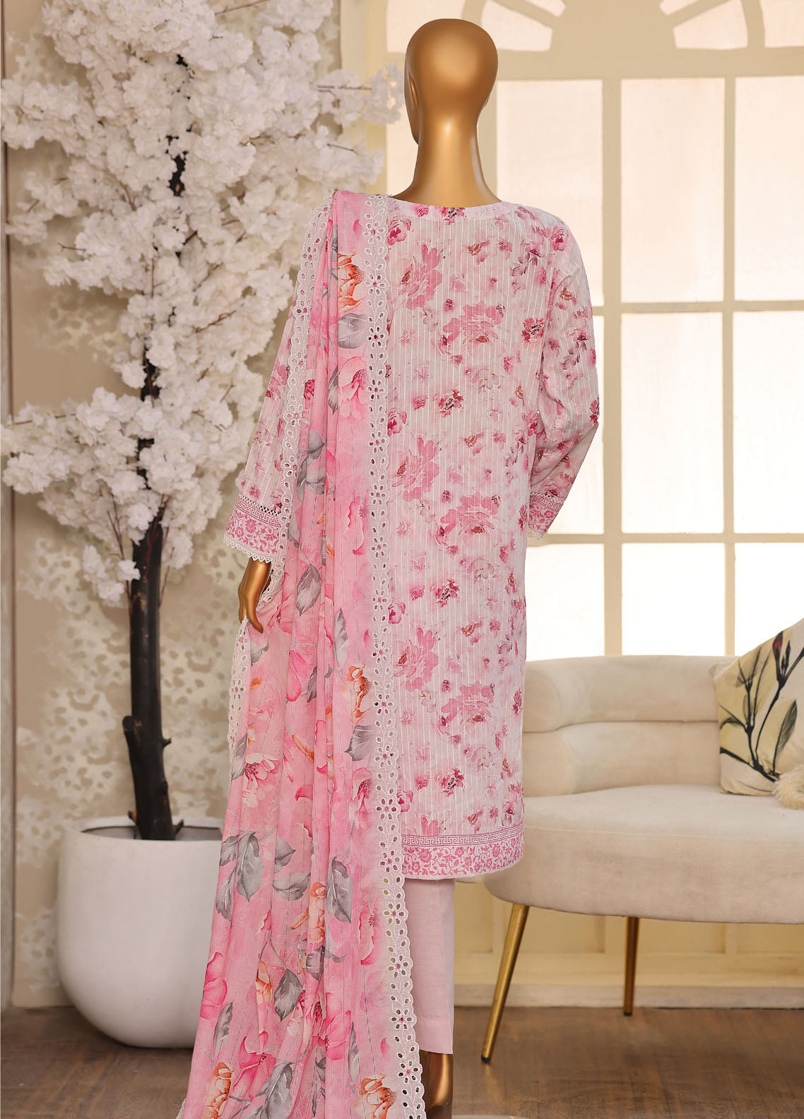 Nayab By HZ Textiles Printkari Embroidered Lawn 3 Piece Unstitched Suit HZ26NPE D-NPE-09 Nayab By HZ Textiles Printkari Embroidered Lawn 3 Piece Unstitched Suit HZ26NPE D-NPE-09