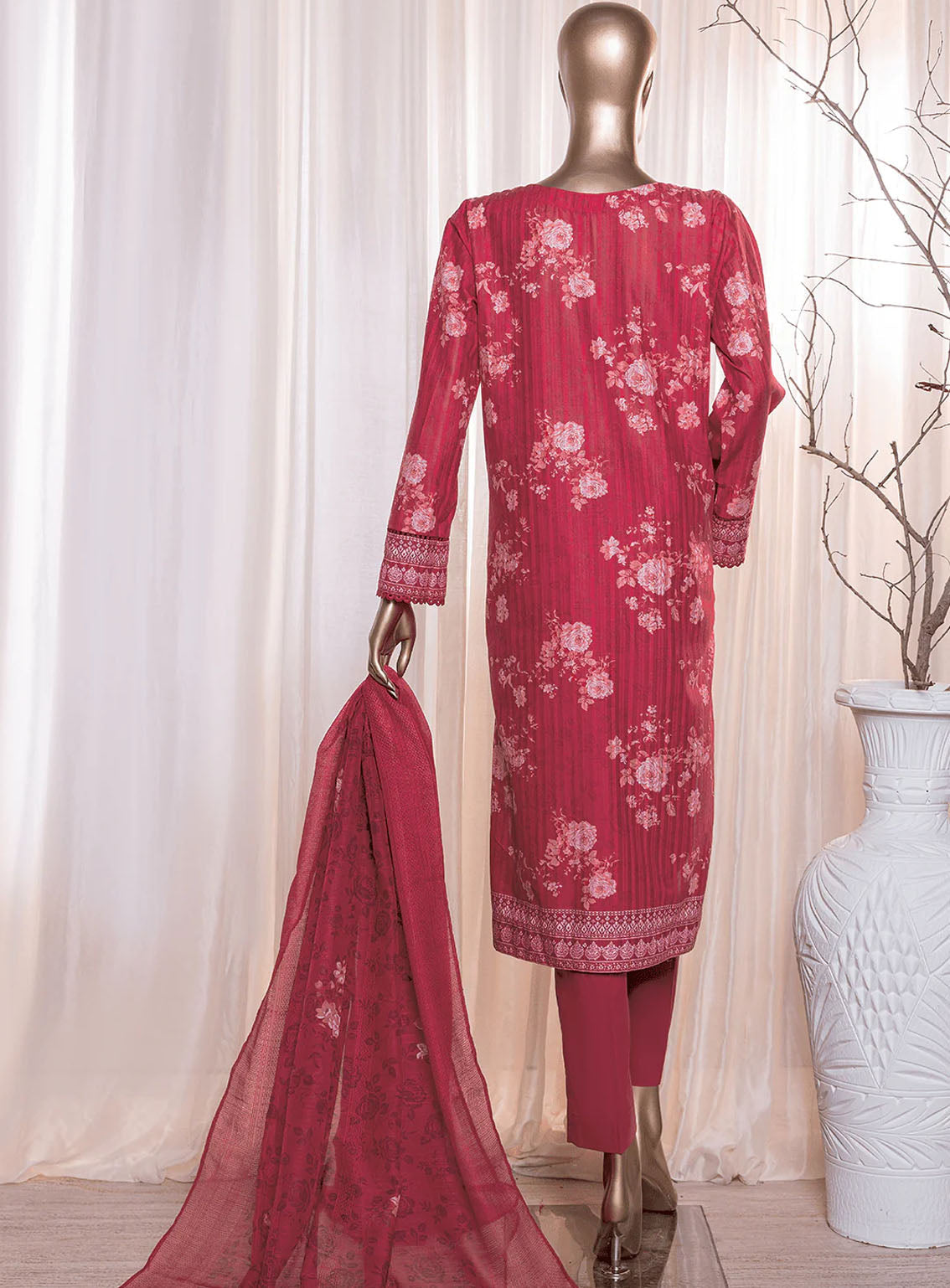 Ninokara By HZ Textile Digital Printed Lawn 3 Piece Unstitched Suit HZ24NK NP-209 Ninokara By HZ Textile Digital Printed Lawn 3 Piece Unstitched Suit HZ24NK NP-209