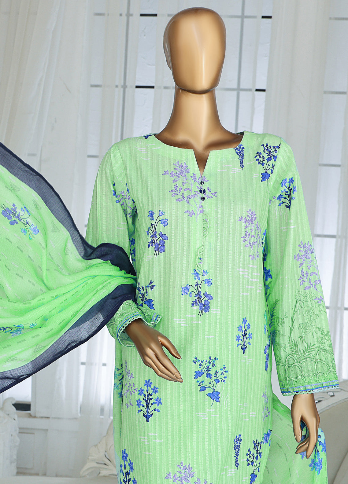 Ninokara Prints By HZ Textile Printed Lawn 3 Piece Unstitched Suit HZ25N NP-1172 Ninokara Prints By HZ Textile Printed Lawn 3 Piece Unstitched Suit HZ25N NP-1172