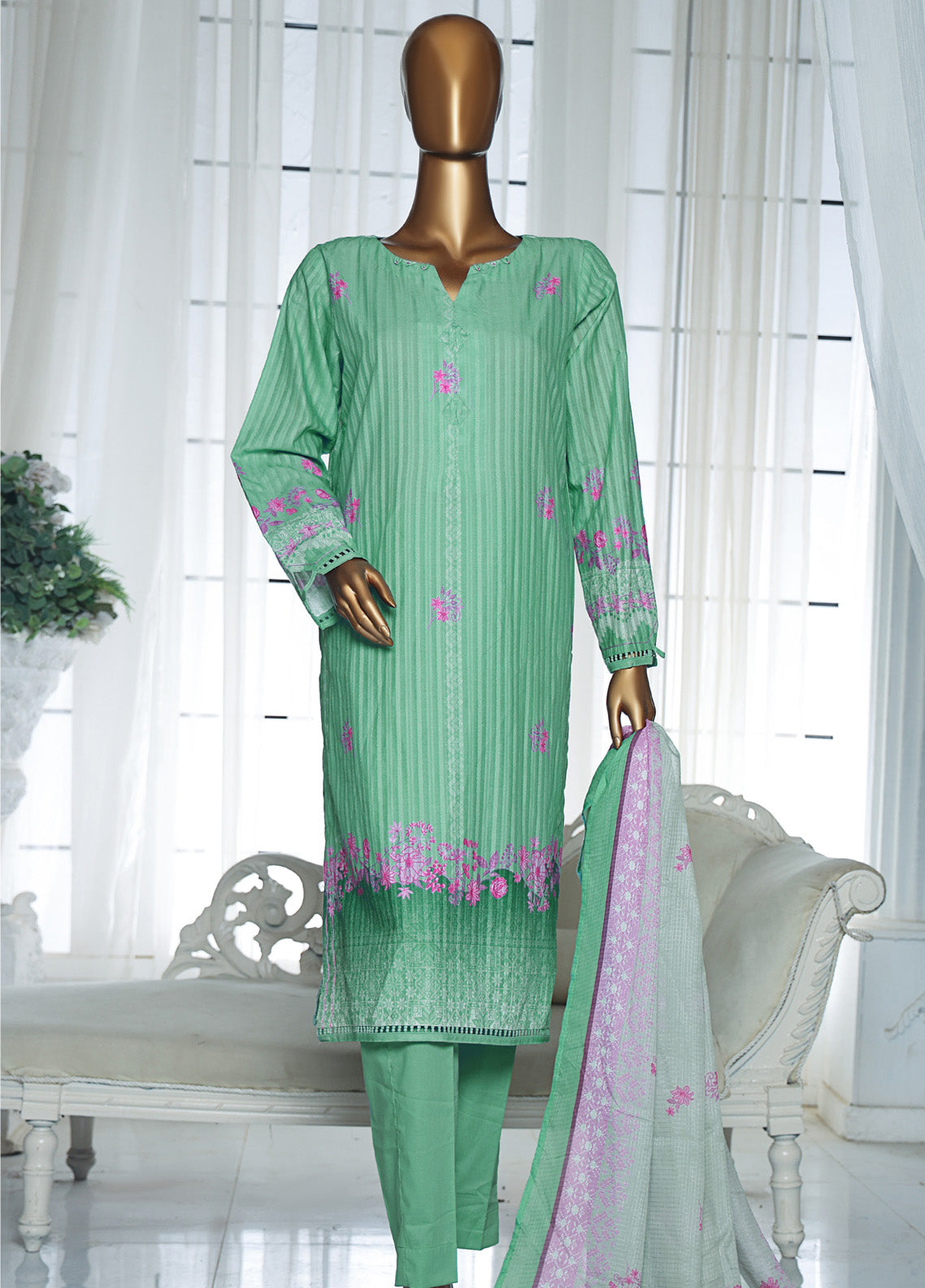 Ninokara Prints By HZ Textile Printed Lawn 3 Piece Unstitched Suit HZ25N NP-1176 Ninokara Prints By HZ Textile Printed Lawn 3 Piece Unstitched Suit HZ25N NP-1176