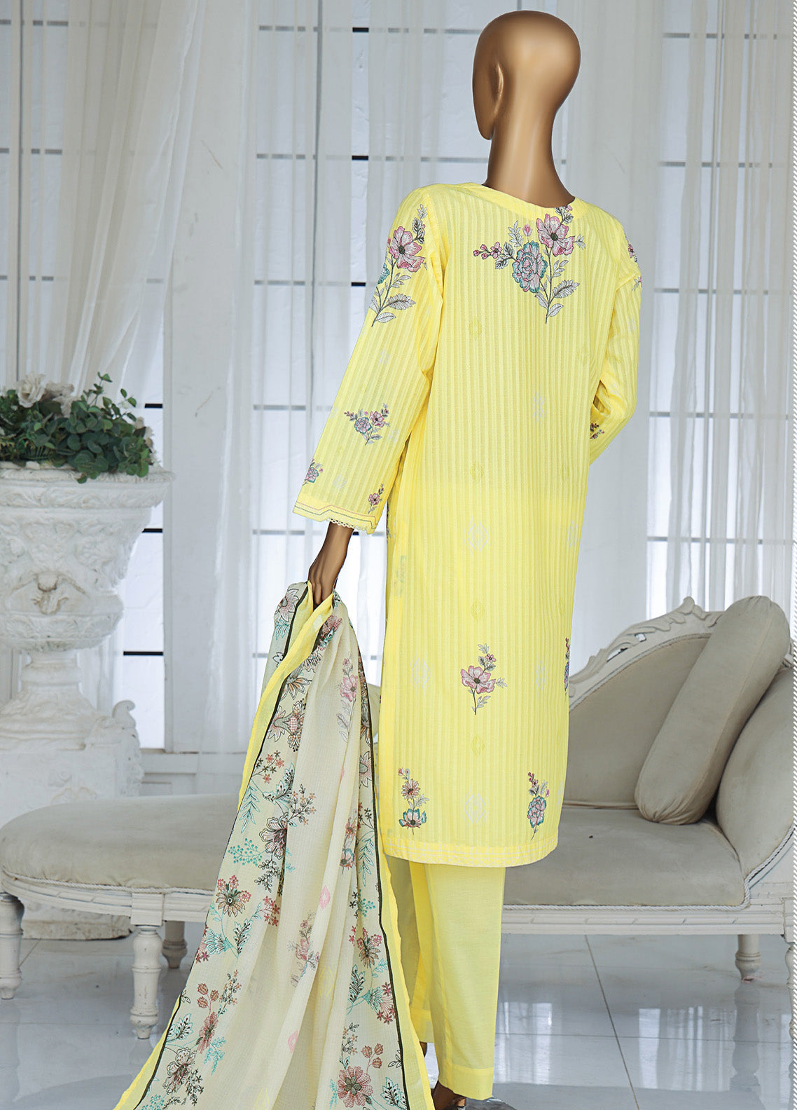 Ninokara Prints By HZ Textile Printed Lawn 3 Piece Unstitched Suit HZ25N NP-1178 Ninokara Prints By HZ Textile Printed Lawn 3 Piece Unstitched Suit HZ25N NP-1178