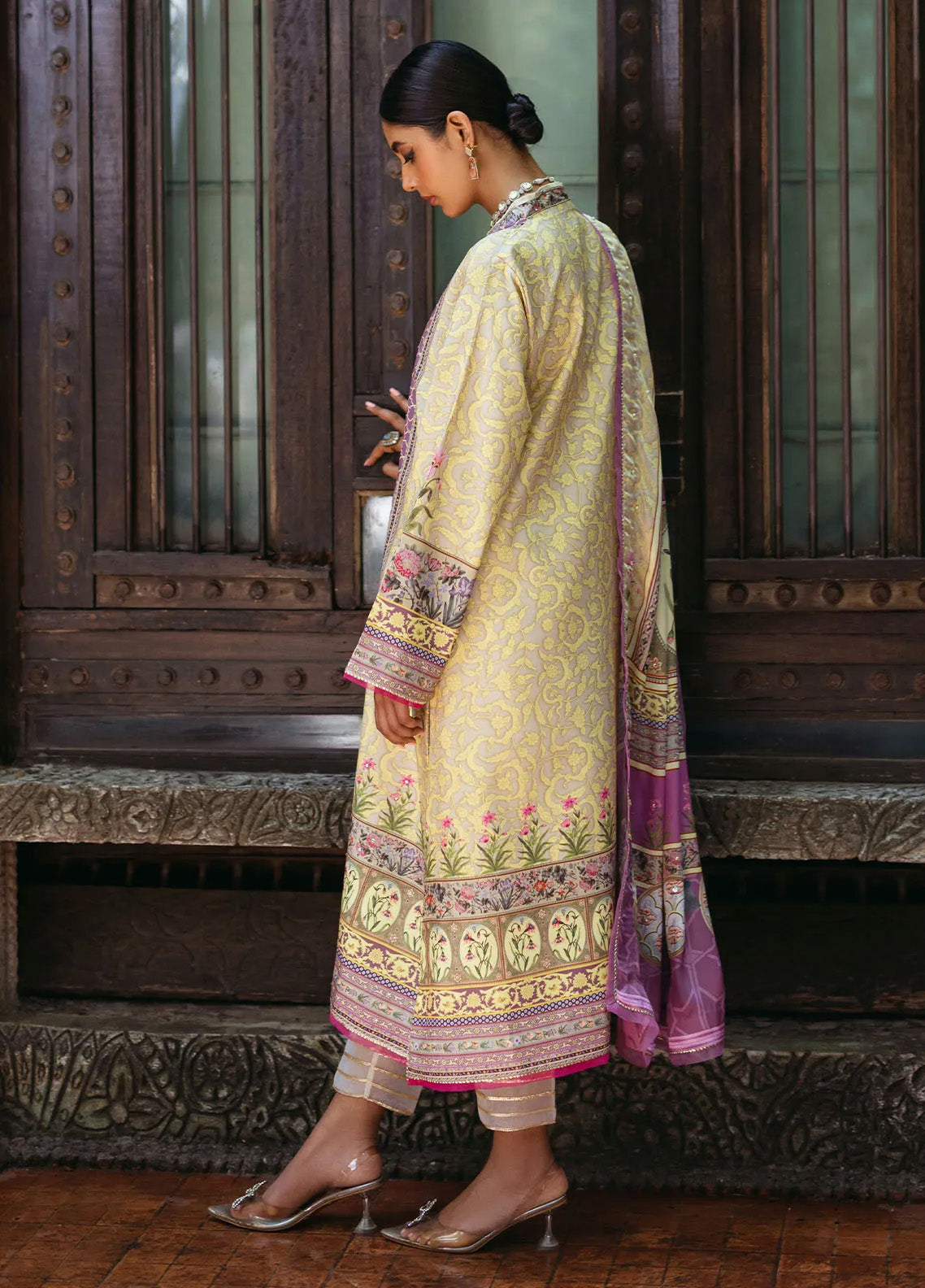 Nirvana By Mushq Embroidered Raw Silk 3 Piece Unstitched Suit MQ24N MPS-08 MAUVEINE Nirvana By Mushq Embroidered Raw Silk 3 Piece Unstitched Suit MQ24N MPS-08 MAUVEINE