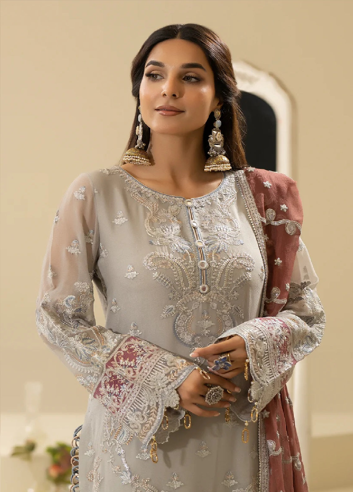 Nisha By Imrozia Embroidered Chiffon 3 Piece Unstitched Suit IM25NELC M-85 MEHZA Nisha By Imrozia Embroidered Chiffon 3 Piece Unstitched Suit IM25NELC M-85 MEHZA