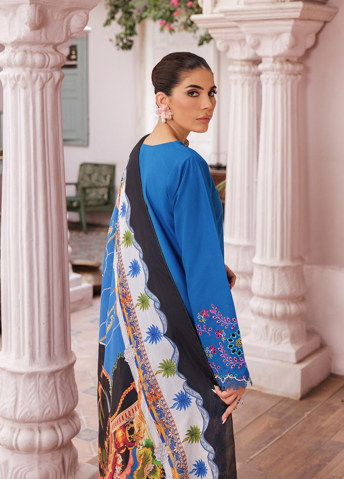 Nissa By RajBari Embroidered Lawn 3 Piece Unstitched Suit RB25N D-04 Nissa By RajBari Embroidered Lawn 3 Piece Unstitched Suit RB25N D-04