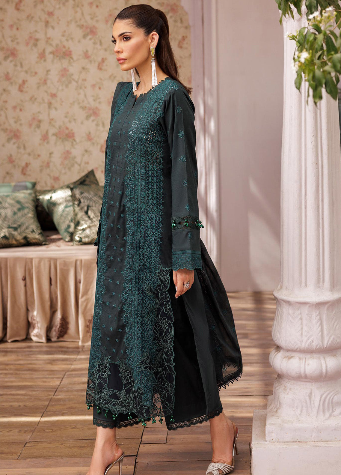 Nissa By RajBari Embroidered Lawn 3 Piece Unstitched Suit RB25N D-05 Nissa By RajBari Embroidered Lawn 3 Piece Unstitched Suit RB25N D-05