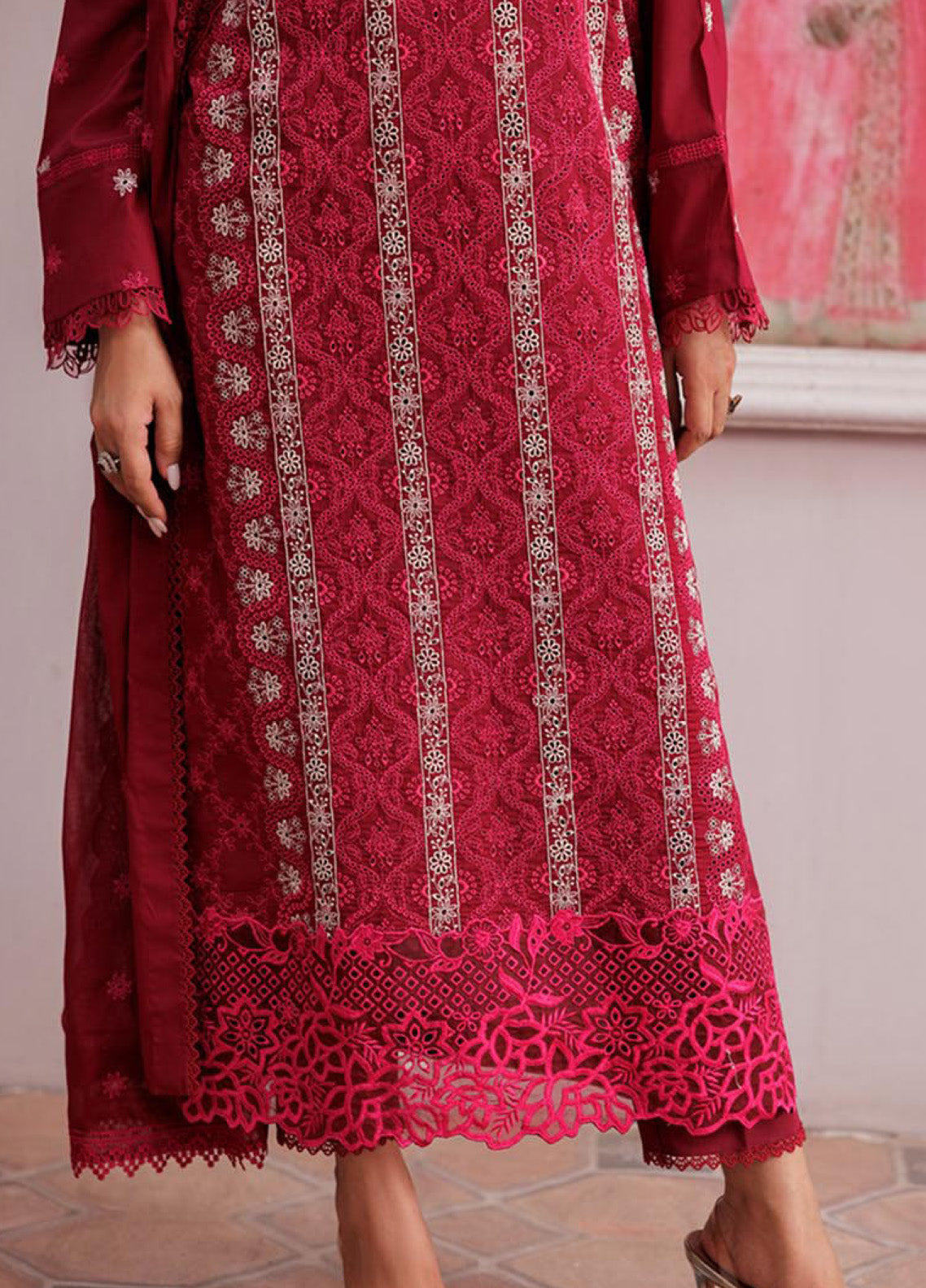 Nissa By RajBari Embroidered Lawn 3 Piece Unstitched Suit RB25N D-07 Nissa By RajBari Embroidered Lawn 3 Piece Unstitched Suit RB25N D-07