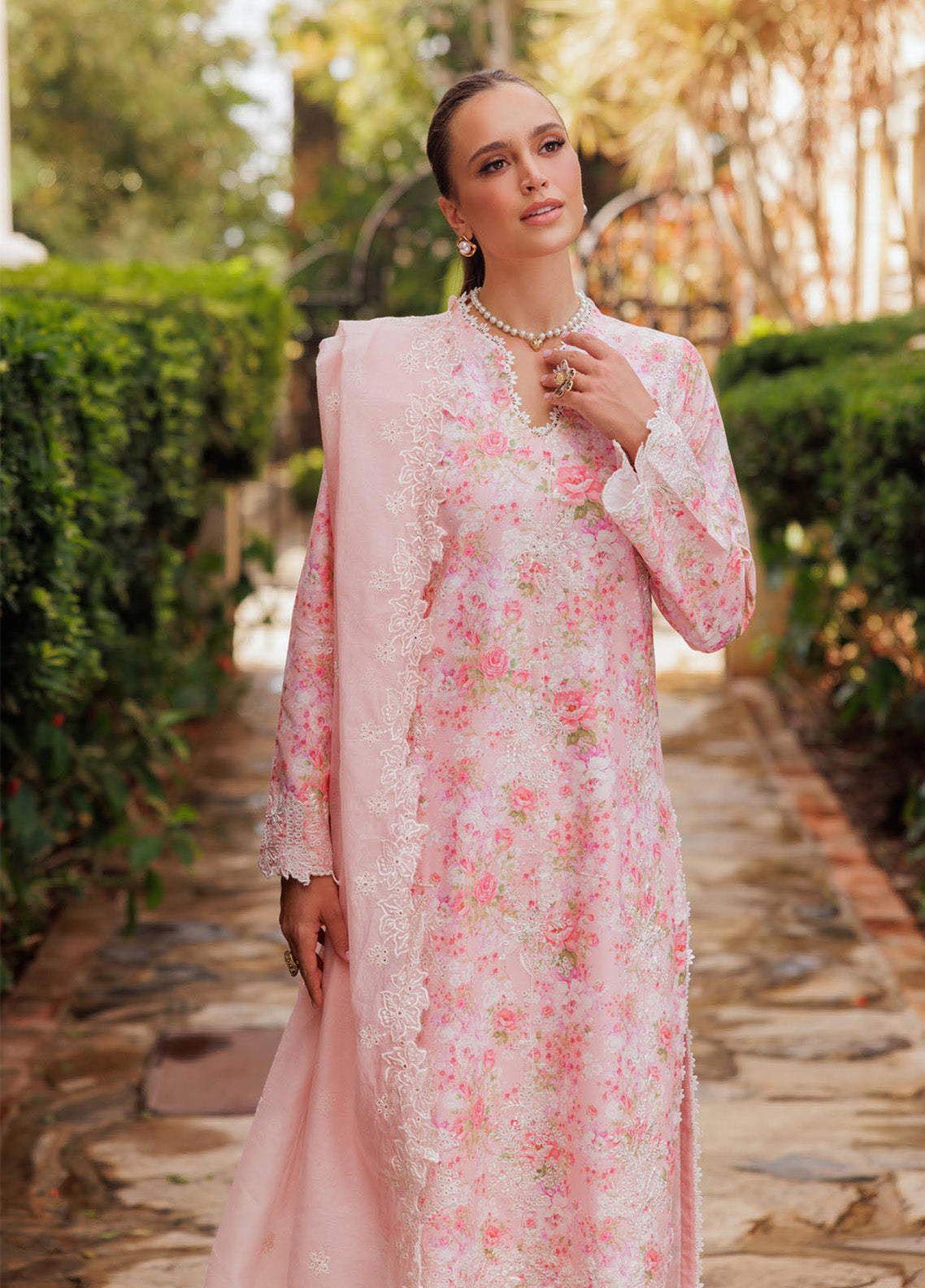 Nissa By RajBari Embroidered Lawn 3 Piece Unstitched Suit RB25NFS D-03 Nissa By RajBari Embroidered Lawn 3 Piece Unstitched Suit RB25NFS D-03