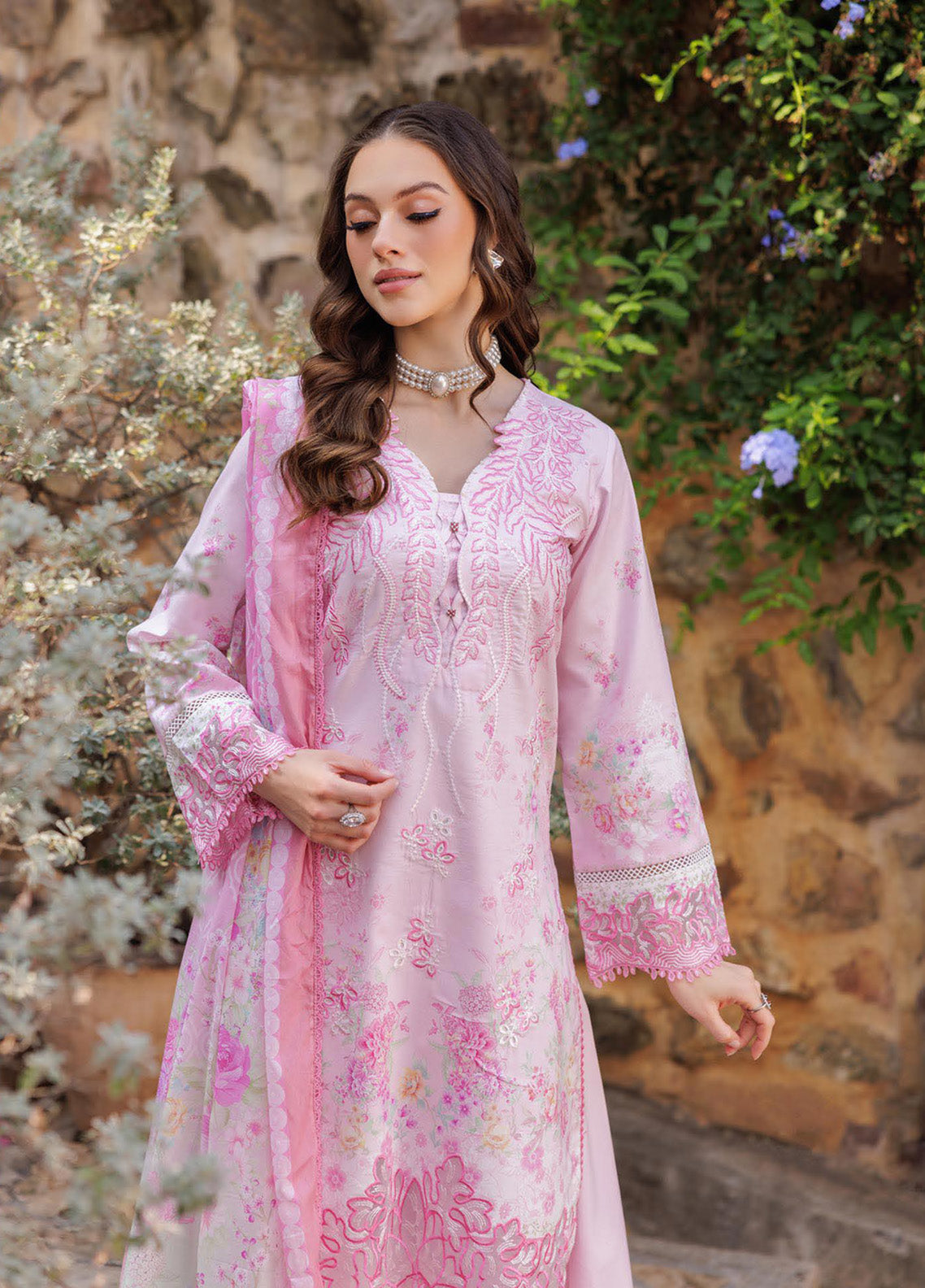 Nissa By RajBari Embroidered Lawn 3 Piece Unstitched Suit RB25NFS D-07 Nissa By RajBari Embroidered Lawn 3 Piece Unstitched Suit RB25NFS D-07