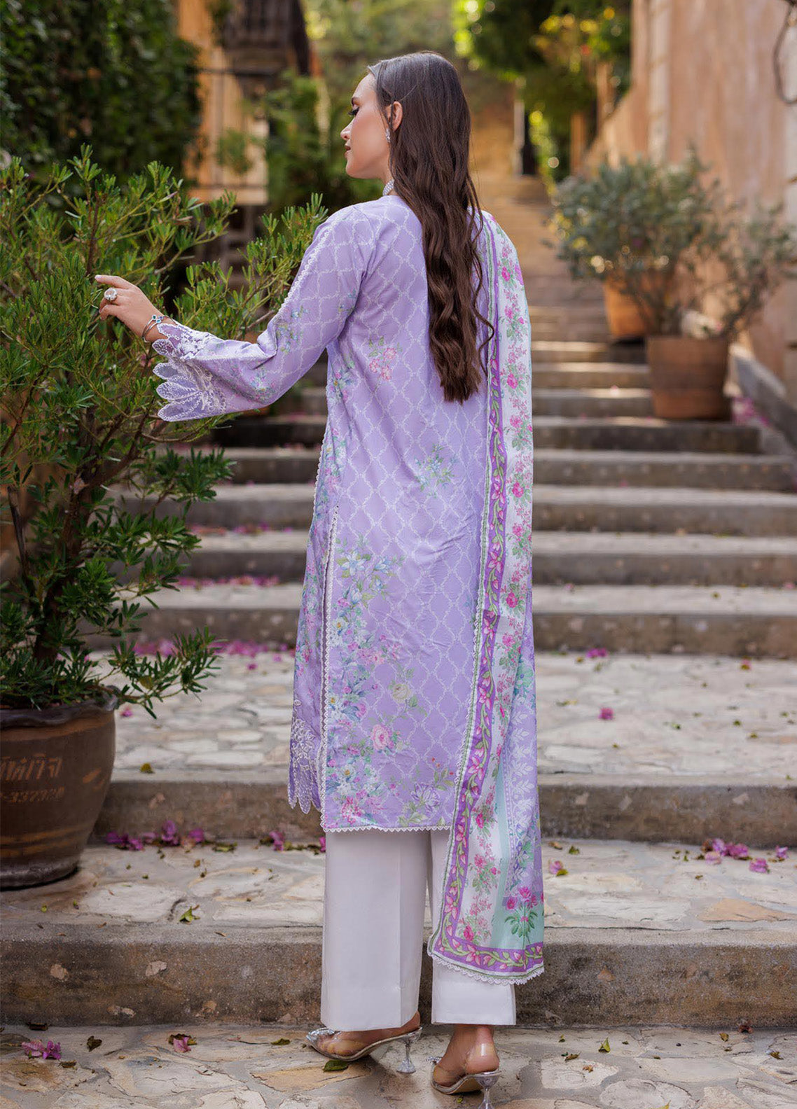 Nissa By RajBari Embroidered Lawn 3 Piece Unstitched Suit RB25NFS D-11 Nissa By RajBari Embroidered Lawn 3 Piece Unstitched Suit RB25NFS D-11