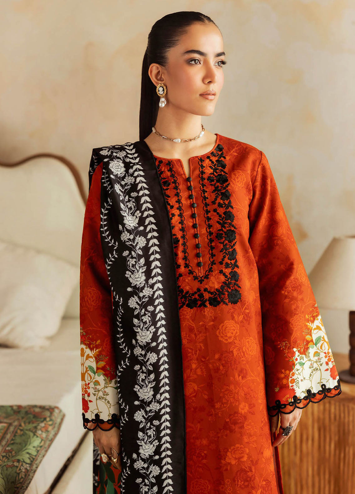 Nissa By Rajbari Floral Symphony Premium Embroidered Marina 3 Piece Unstitched Suit RB25NFS D-PM-06 Nissa By Rajbari Floral Symphony Premium Embroidered Marina 3 Piece Unstitched Suit RB25NFS D-PM-06