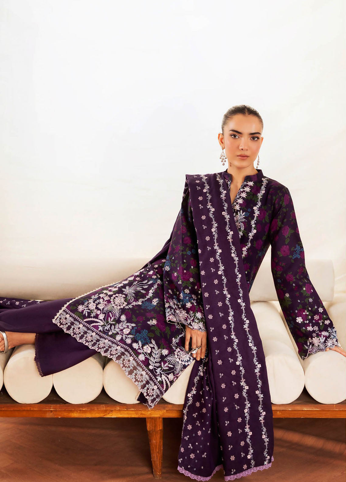 Nissa By Rajbari Floral Symphony Premium Embroidered Marina 3 Piece Unstitched Suit RB25NFS D-PM-07 Nissa By Rajbari Floral Symphony Premium Embroidered Marina 3 Piece Unstitched Suit RB25NFS D-PM-07