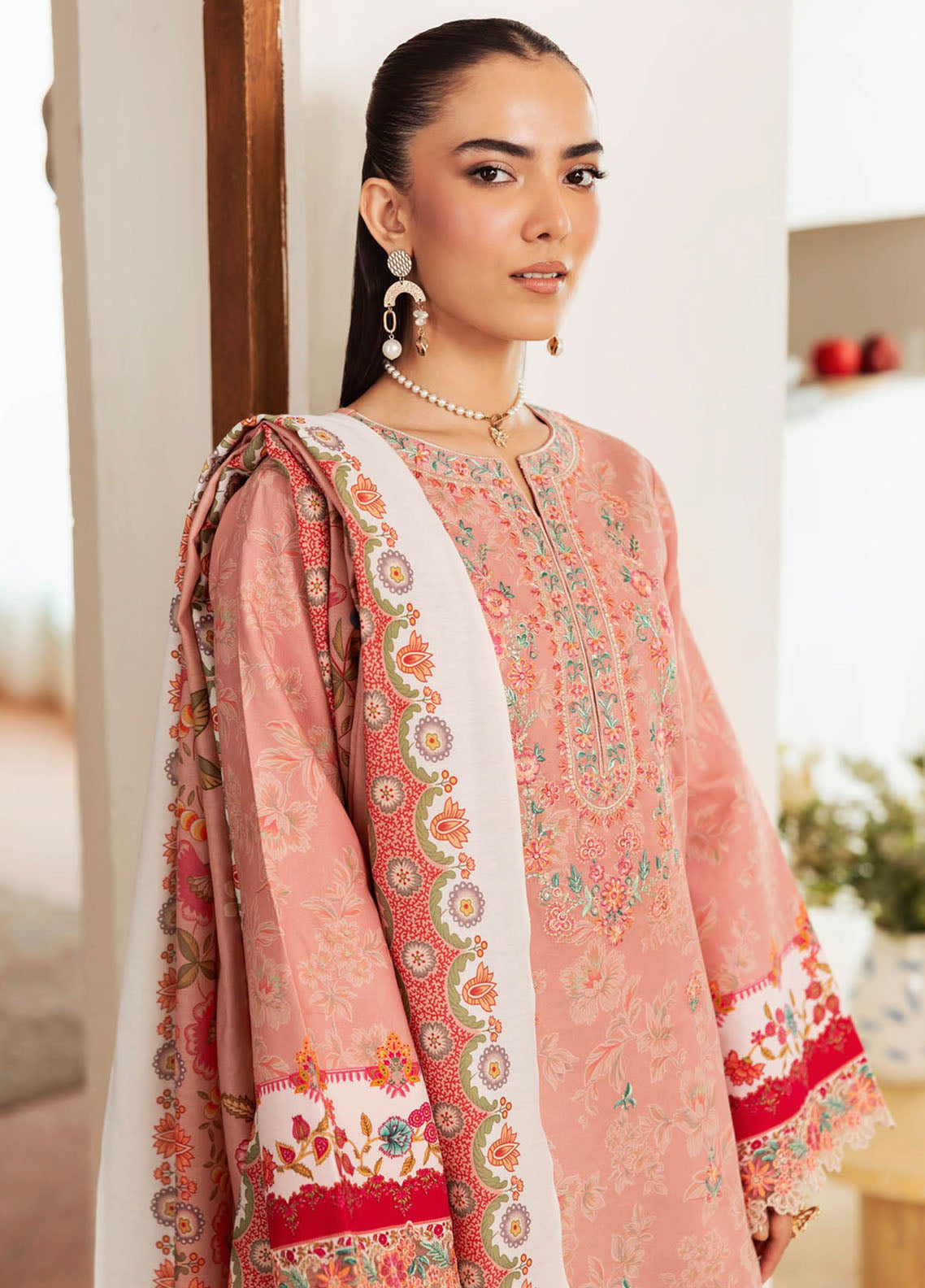 Nissa By Rajbari Floral Symphony Premium Embroidered Marina 3 Piece Unstitched Suit RB25NFS D-PM-12 Nissa By Rajbari Floral Symphony Premium Embroidered Marina 3 Piece Unstitched Suit RB25NFS D-PM-12