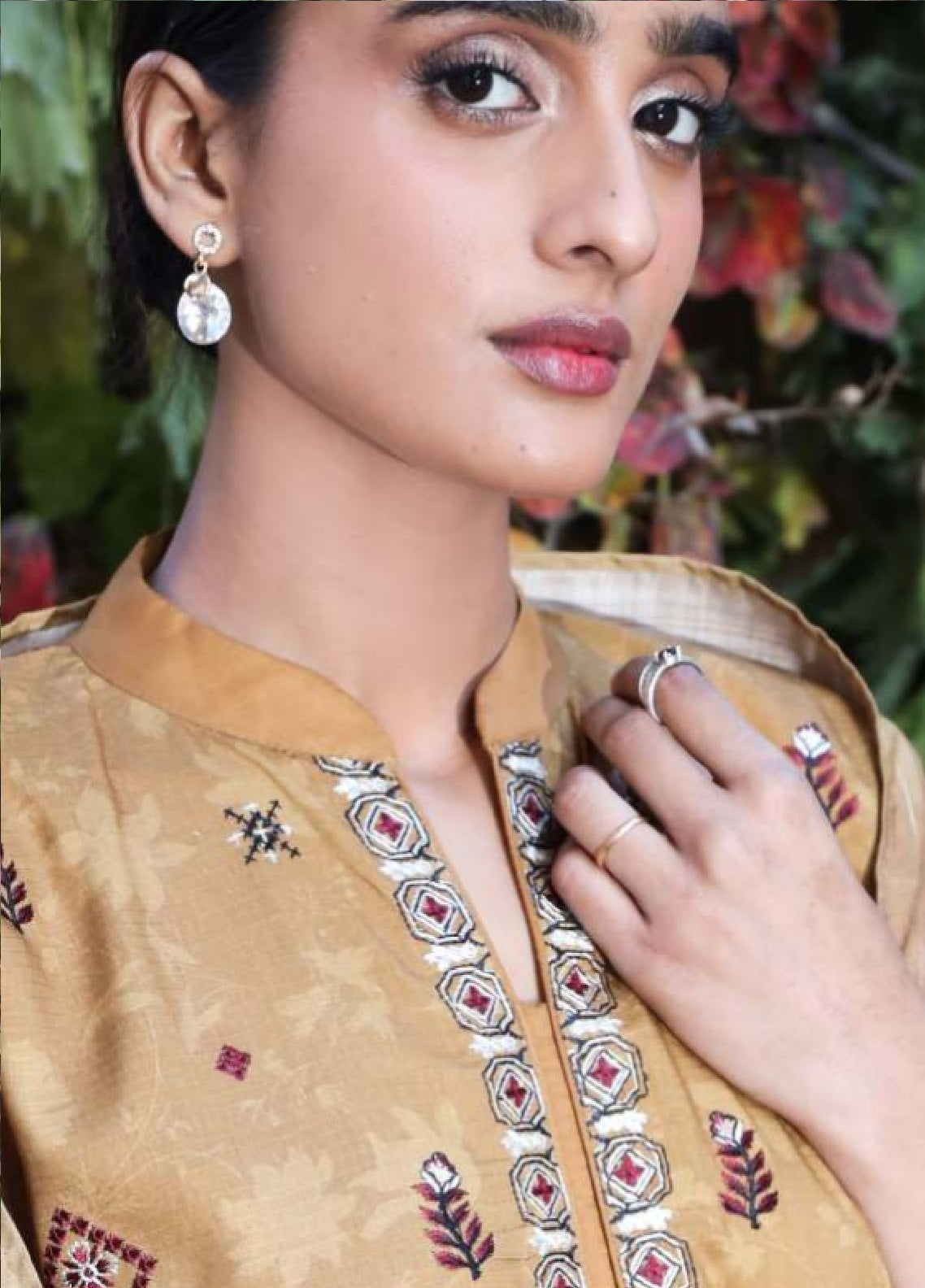 Noor By Rashid Textile Embroidered Linen 3 Piece Unstitched Suit RT25NEL D-0093 Noor By Rashid Textile Embroidered Linen 3 Piece Unstitched Suit RT25NEL D-0093