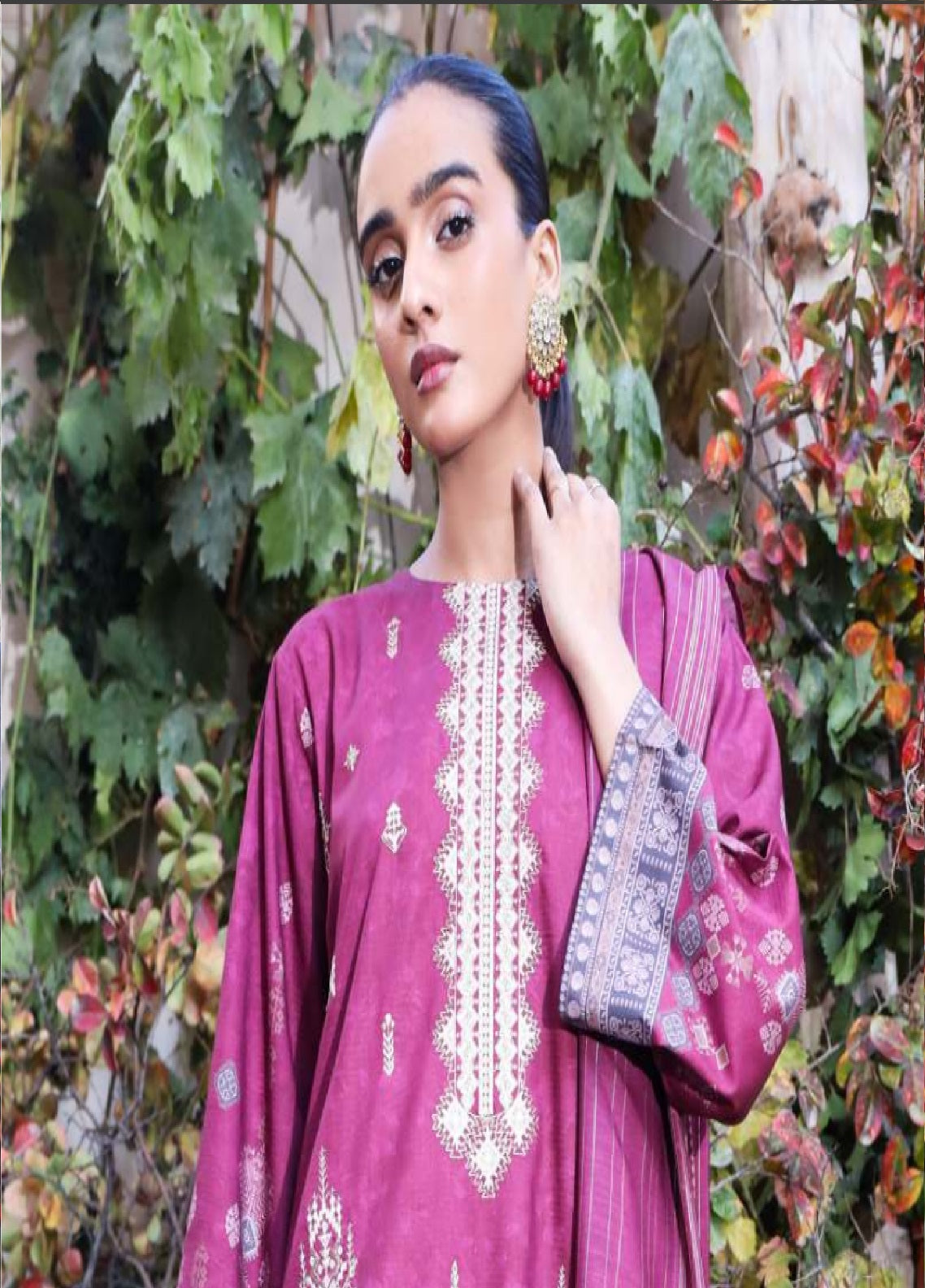 Noor By Rashid Textile Embroidered Linen 3 Piece Unstitched Suit RT25NEL D-0099 Noor By Rashid Textile Embroidered Linen 3 Piece Unstitched Suit RT25NEL D-0099