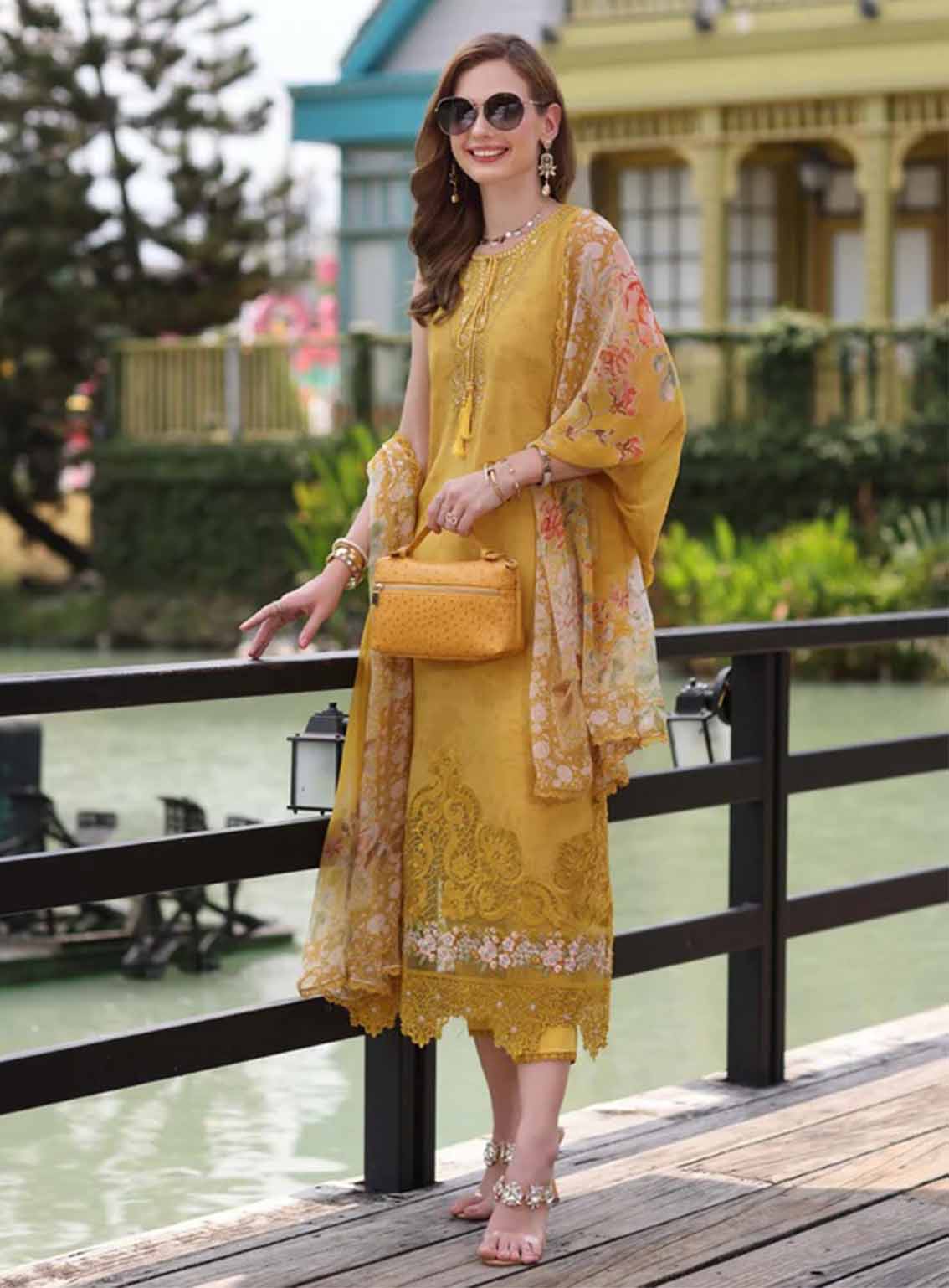Noor By Saadia Asad Embroidered Lawn 3 Piece Unstitched Suit NSA25EC D-03 Noor By Saadia Asad Embroidered Lawn 3 Piece Unstitched Suit NSA25EC D-03