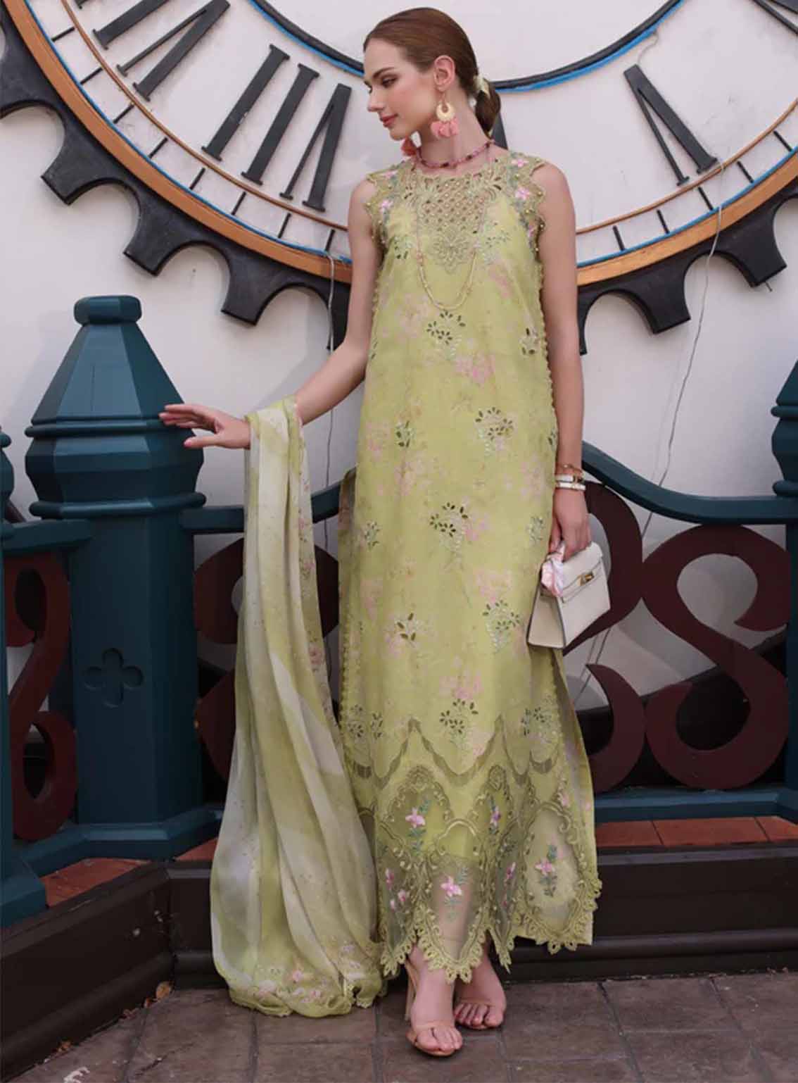 Noor By Saadia Asad Embroidered Lawn 3 Piece Unstitched Suit NSA25EC D-08 Noor By Saadia Asad Embroidered Lawn 3 Piece Unstitched Suit NSA25EC D-08