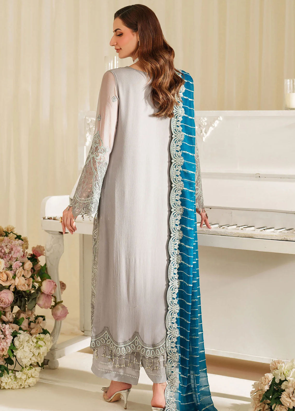 Noore By Imrozia Embroidered Chiffon 3 Piece Unstitched Suit IM25NLF D-M-96 AMERIA Noore By Imrozia Embroidered Chiffon 3 Piece Unstitched Suit IM25NLF D-M-96 AMERIA
