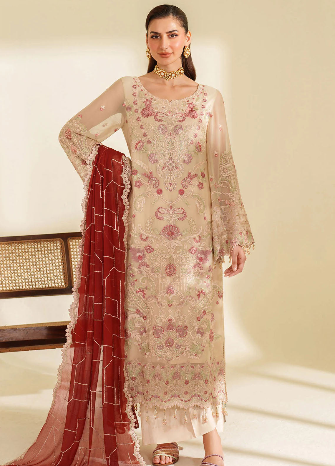 Noore By Imrozia Embroidered Chiffon 3 Piece Unstitched Suit IM25NLF D-M-98 ZYNE Noore By Imrozia Embroidered Chiffon 3 Piece Unstitched Suit IM25NLF D-M-98 ZYNE